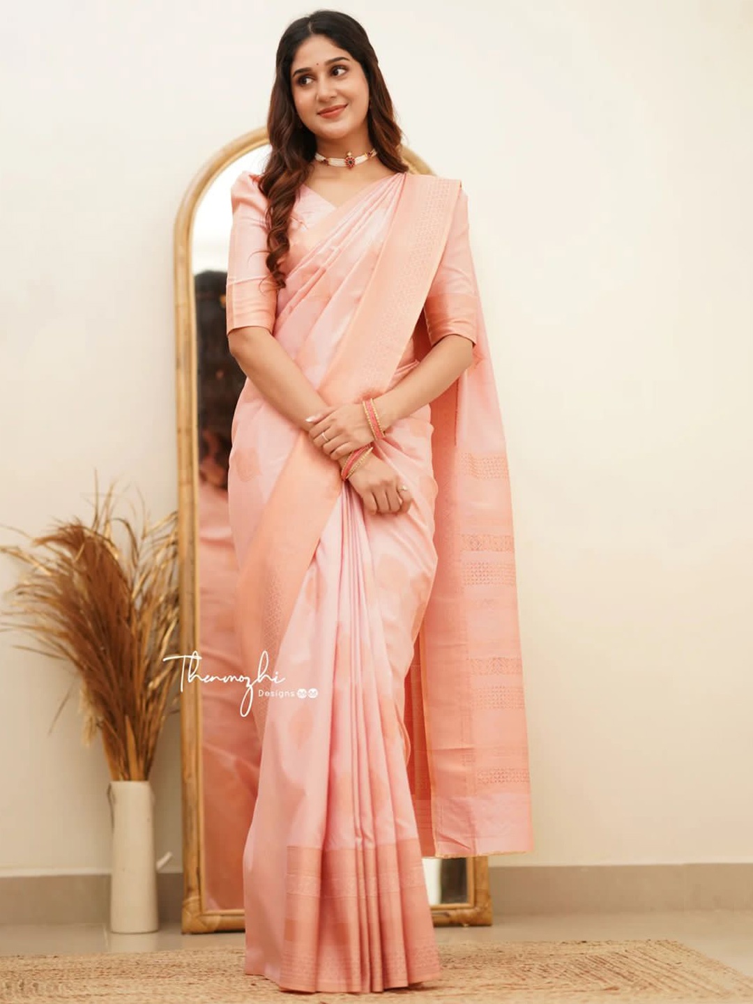 

Linza Ethnic Motif Woven Design Pure Silk Banarasi Saree, Peach