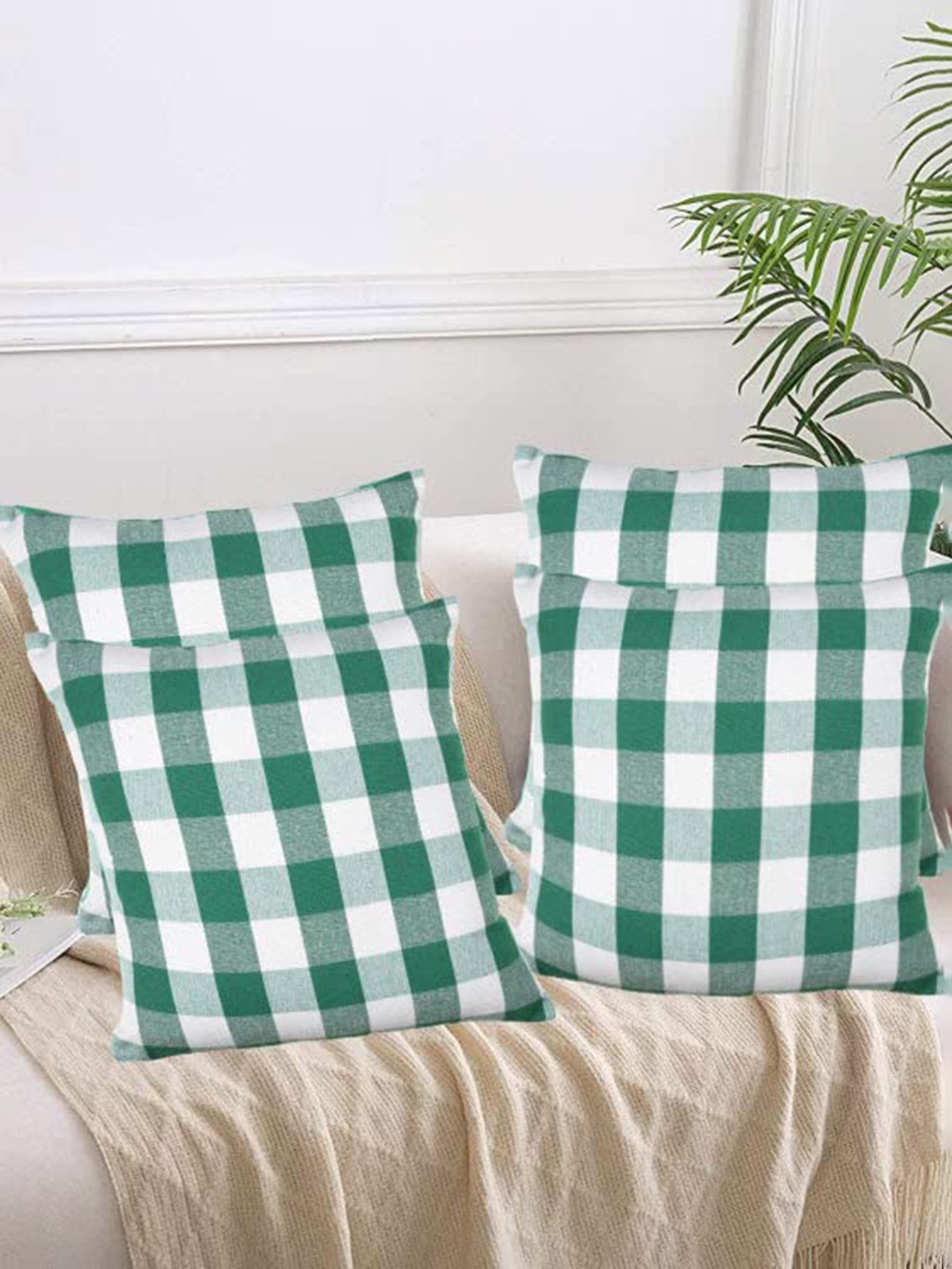 

Lushomes Green & White 4 Pieces Checked Cotton Square Cushion Covers