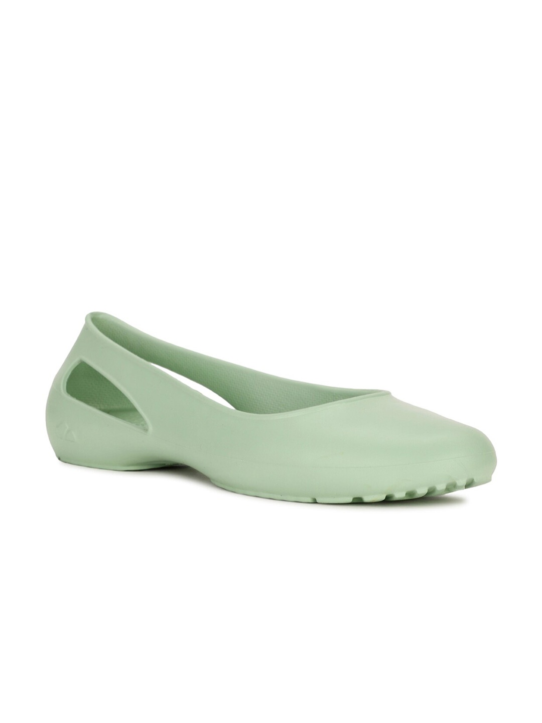 

Floatz Cut Out Detailed Round Toe Ballerinas, Green