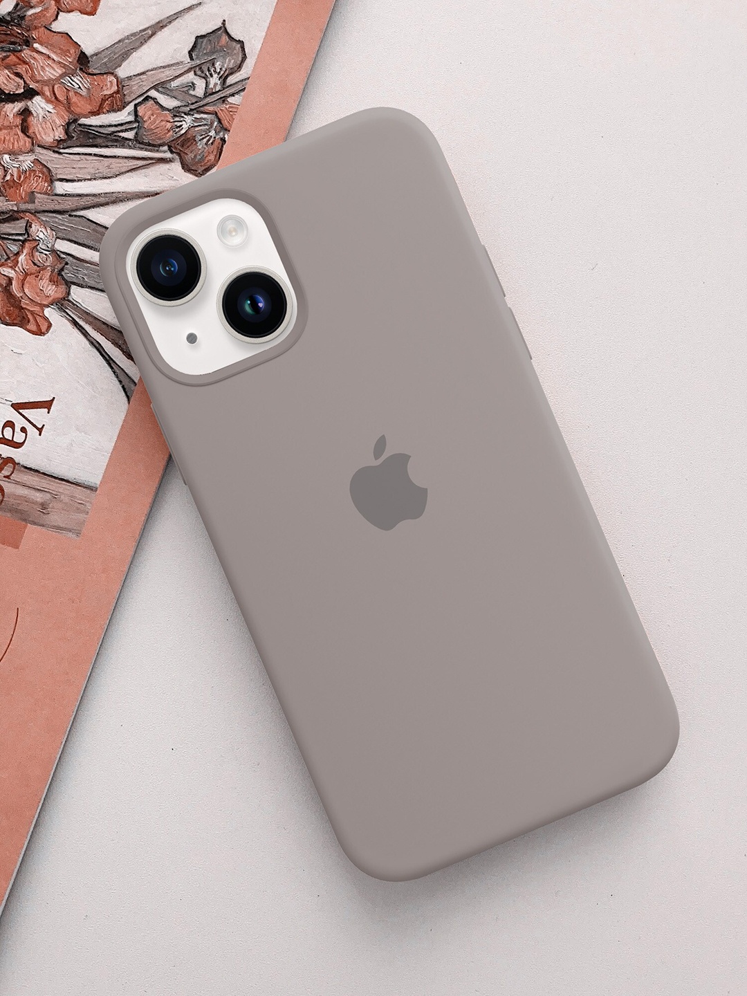 

TREEMODA Silicon iphone 15Plus Back case, Grey