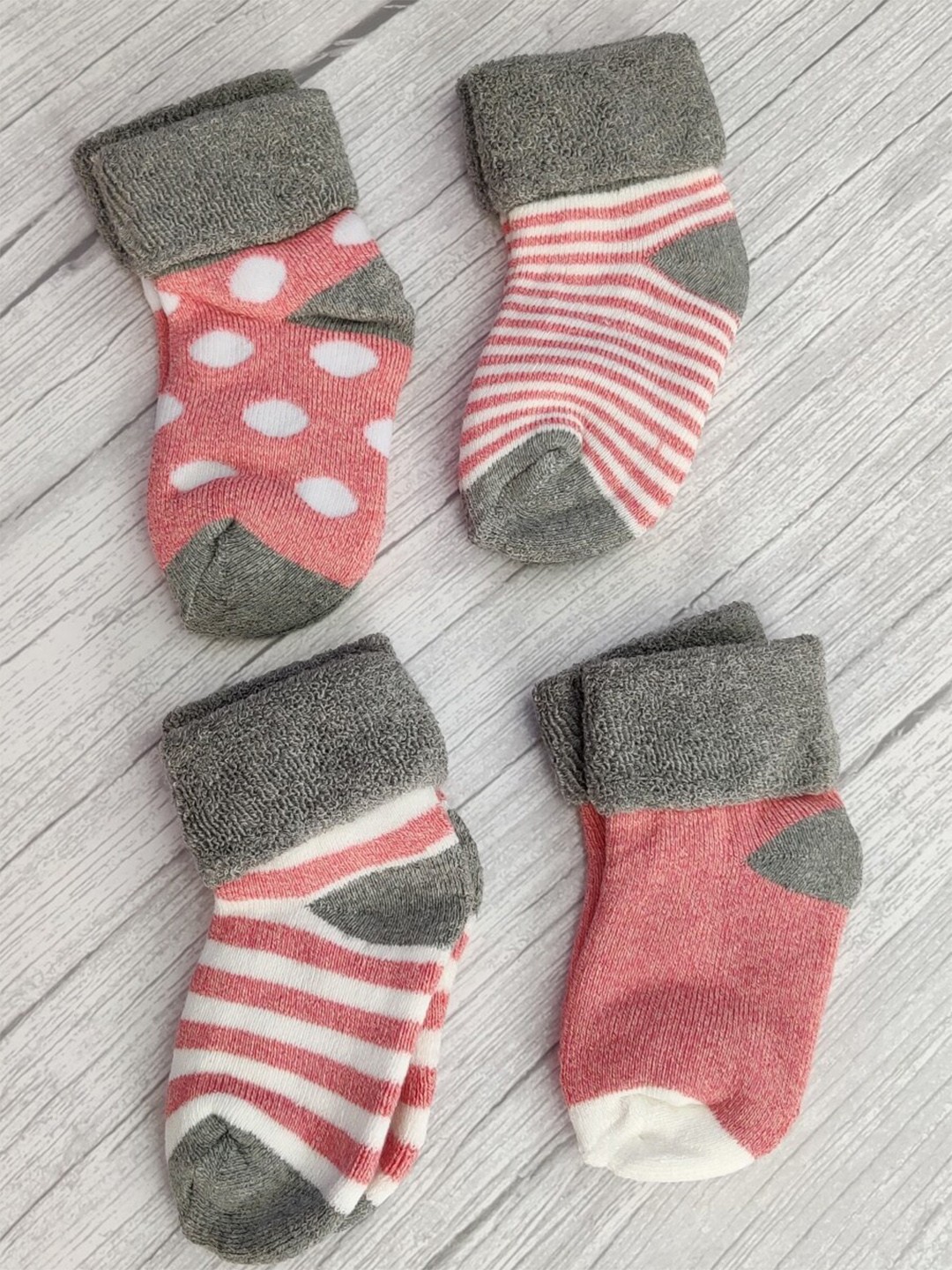 

EL REGALO Infants Pack Of 4 Patterned Ankle Length Socks, Pink