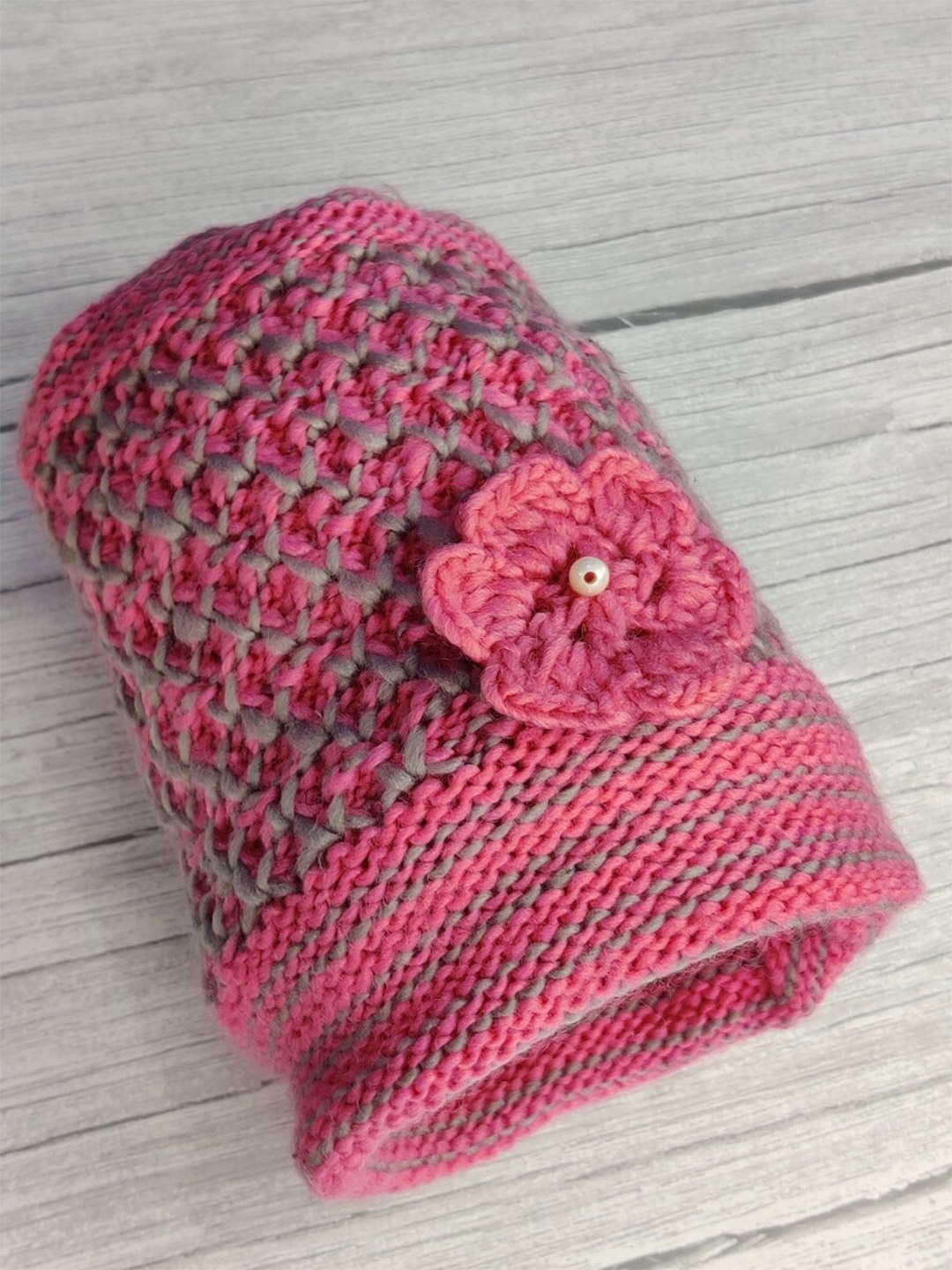 

EL REGALO Women Self Design Beanie, Pink