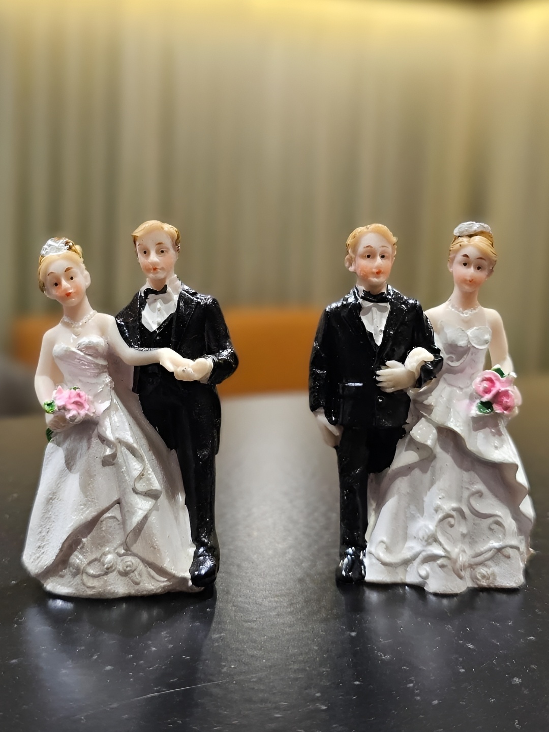 

Satyam Kraft White & Black 2 Pieces Figurine Showpieces