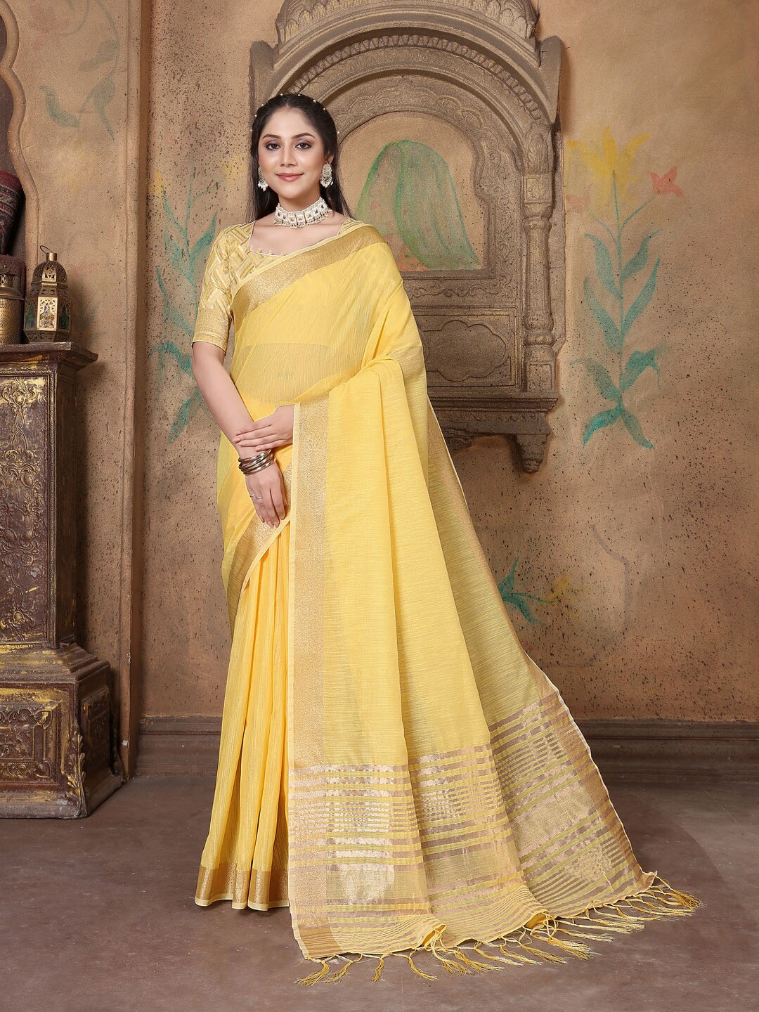 

GAJARAI Woven Design Zari Pure Linen Banarasi Saree, Yellow