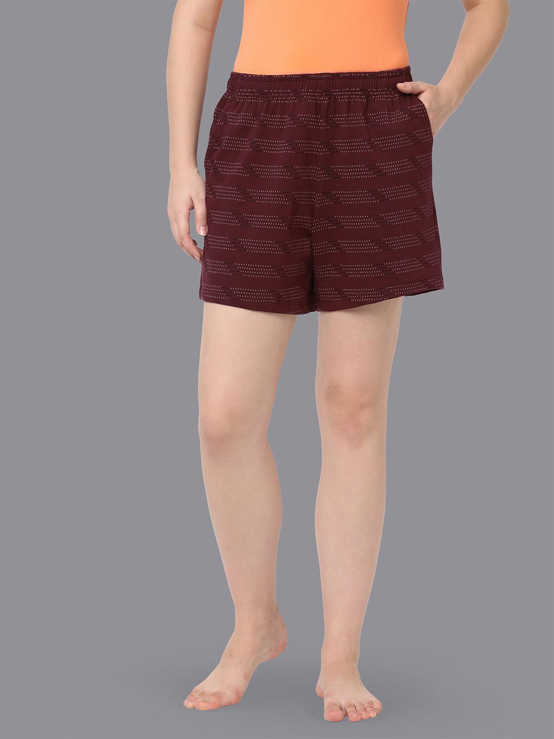 

LAASA SPORTS Women Striped Dri-FIT Relaxed Fit Cotton Regular Shorts, Maroon