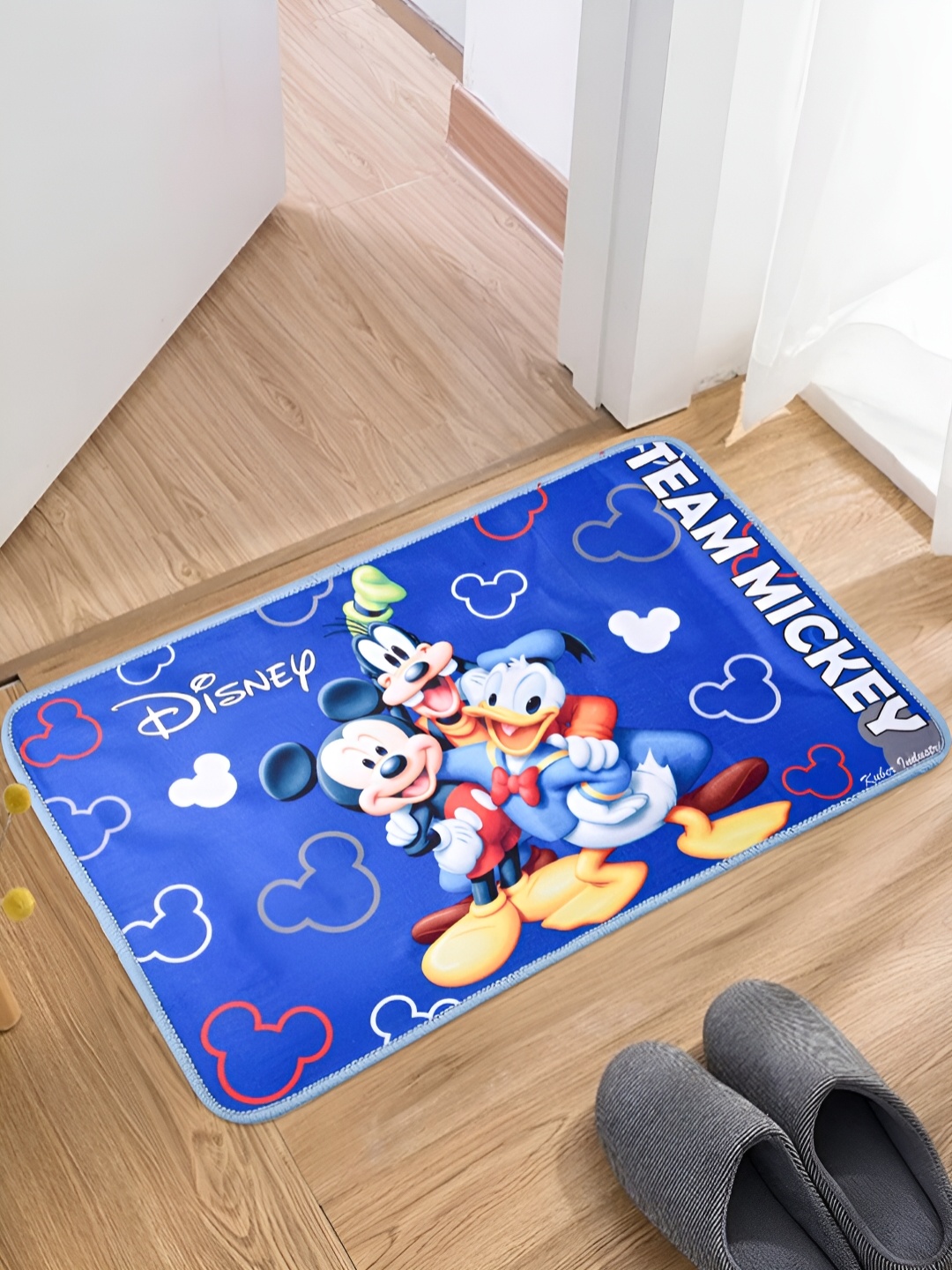 

Kuber Industries Blue & White 3 Pieces Self Design Disney Doormats, Black