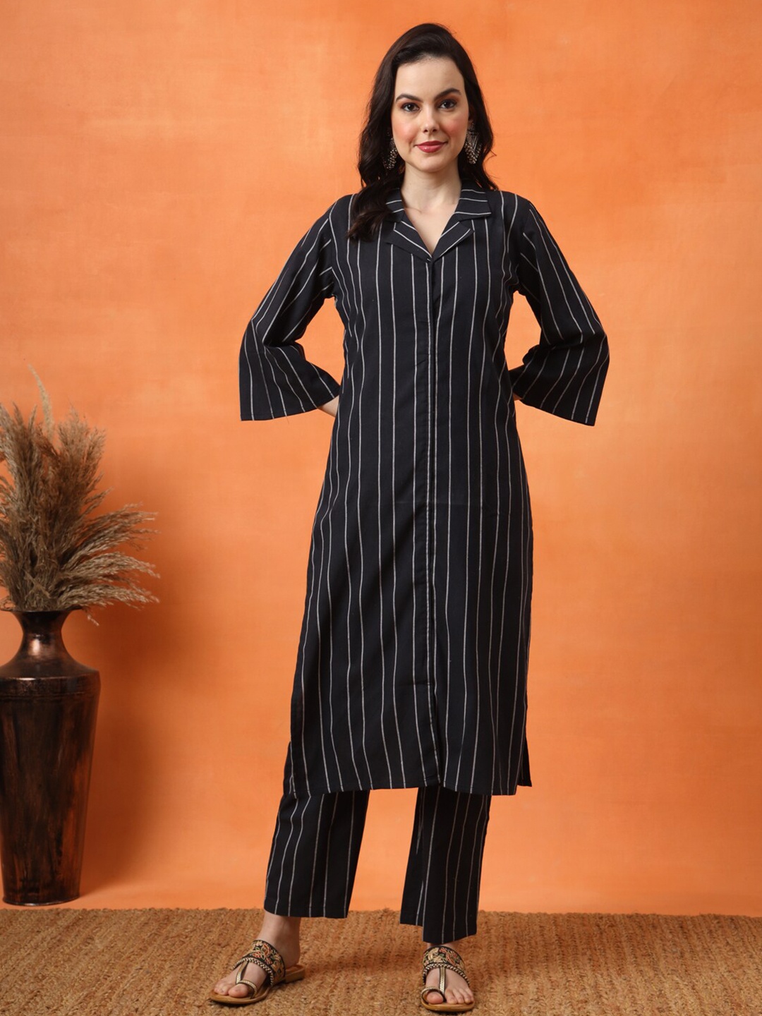 

Anouk Striped Pure Cotton Kurta with Trousers, Black