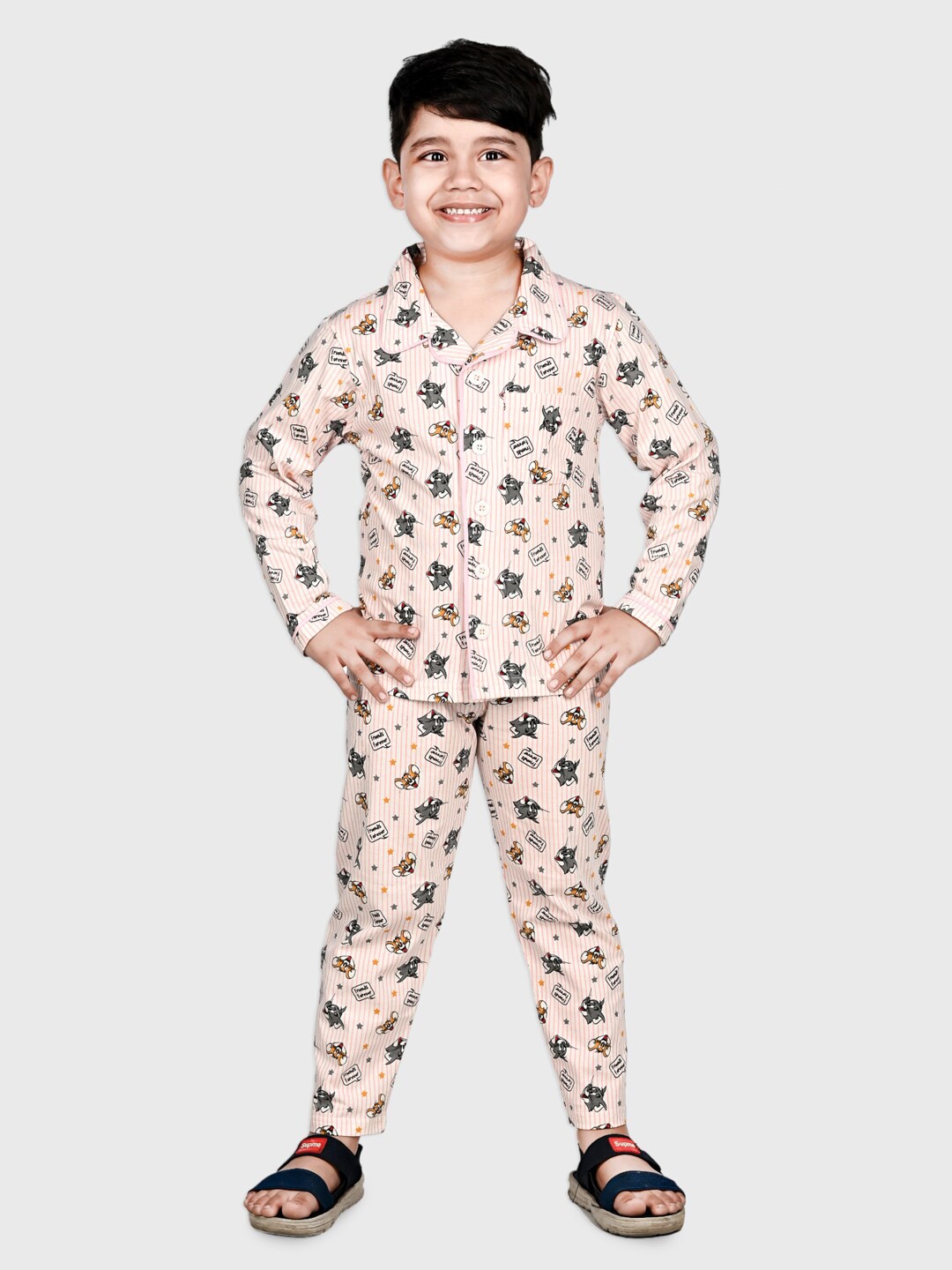 

DENIKID Kids Tom & Jerry Printed Pure Cotton Night suit, Off white
