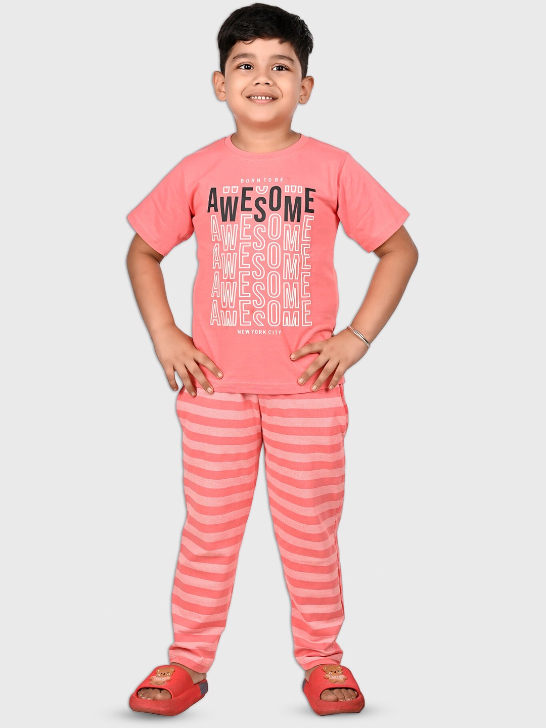 

DENIKID Kids Typography Printed Pure Cotton Night suit, Pink