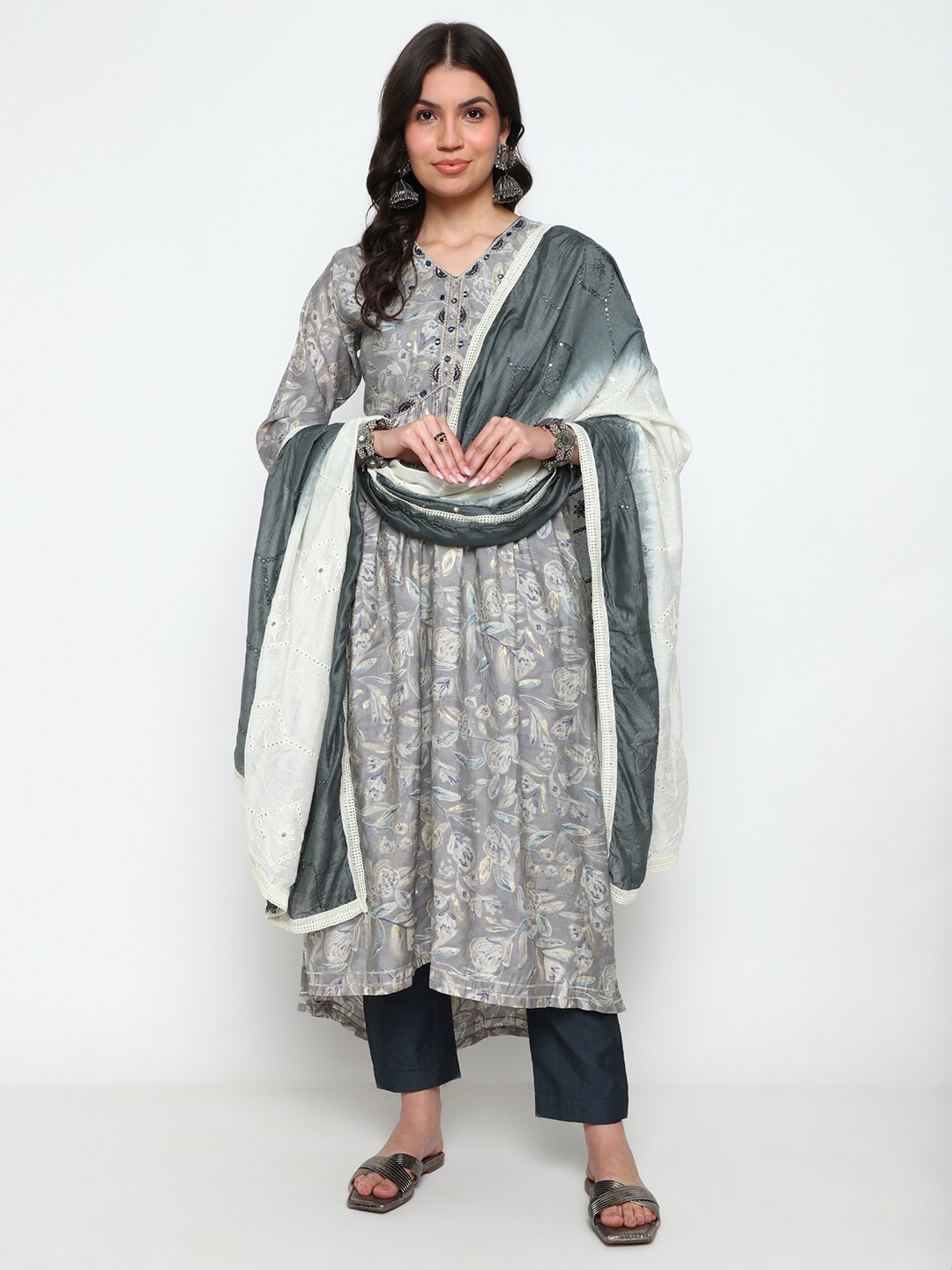 

AURIELLA Printed Beads and Stones Kurta with Trousers & Dupatta, Grey