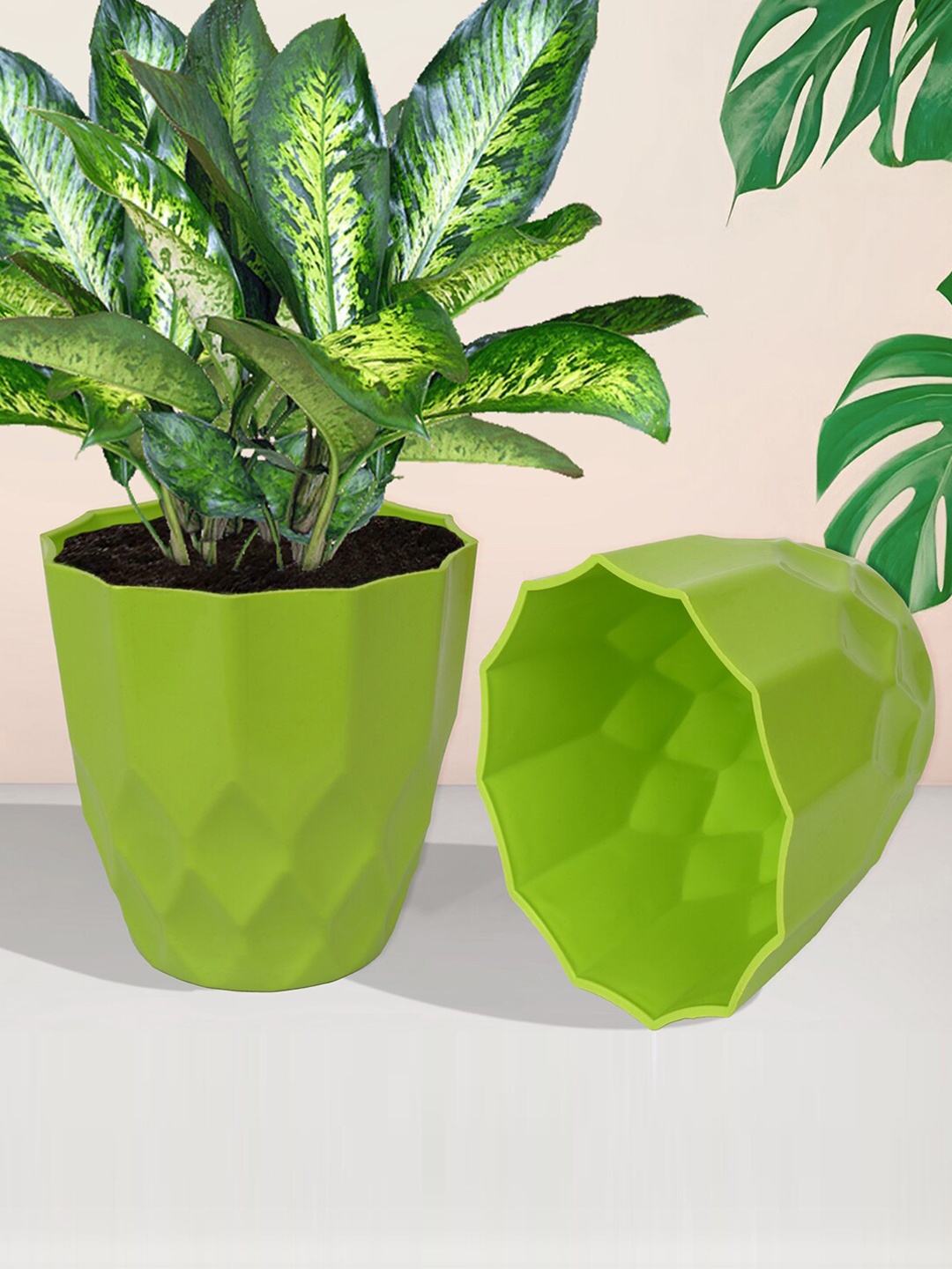 

Kuber Industries 6 Pieces Green & Red Textured Flower Pots