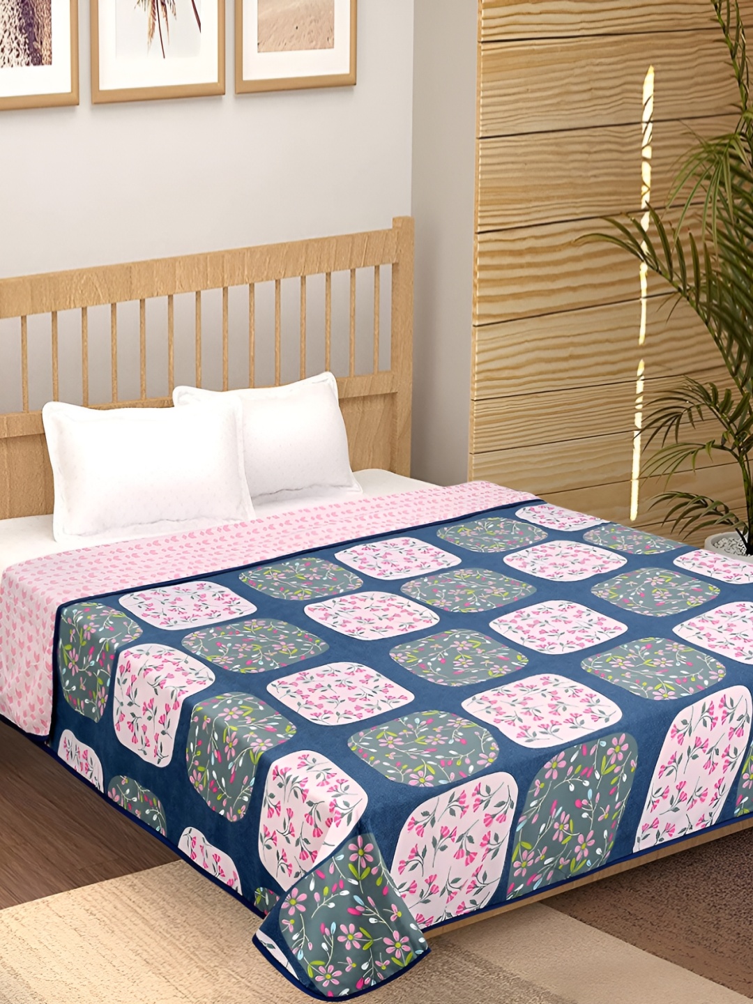 

bsb home Blue & Pink Printed Cotton 120 GSM Reversible Single Bed Dohar