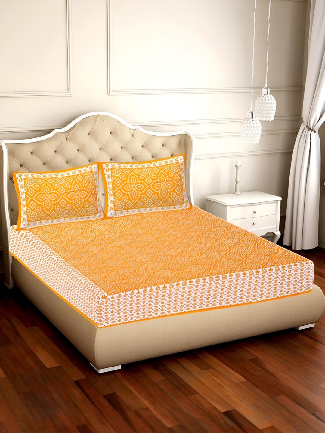 

UBANIA COLLECTION Yellow & White Printed Cotton 120 TC Queen Bedsheet with 2 Pillow Covers