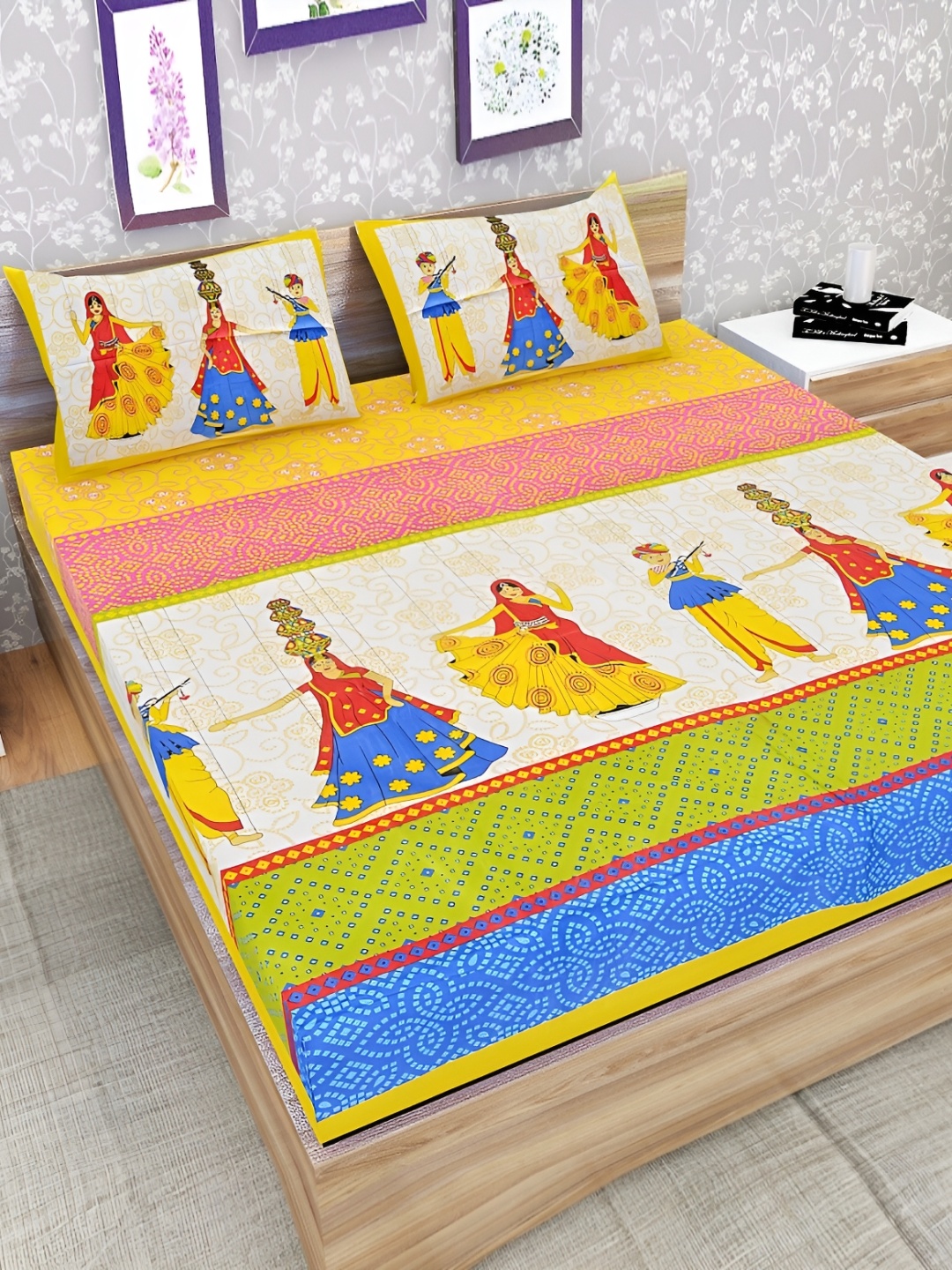 

UBANIA COLLECTION Yellow Printed 120 TC Cotton Queen Bedsheet with 2 Pillow Covers