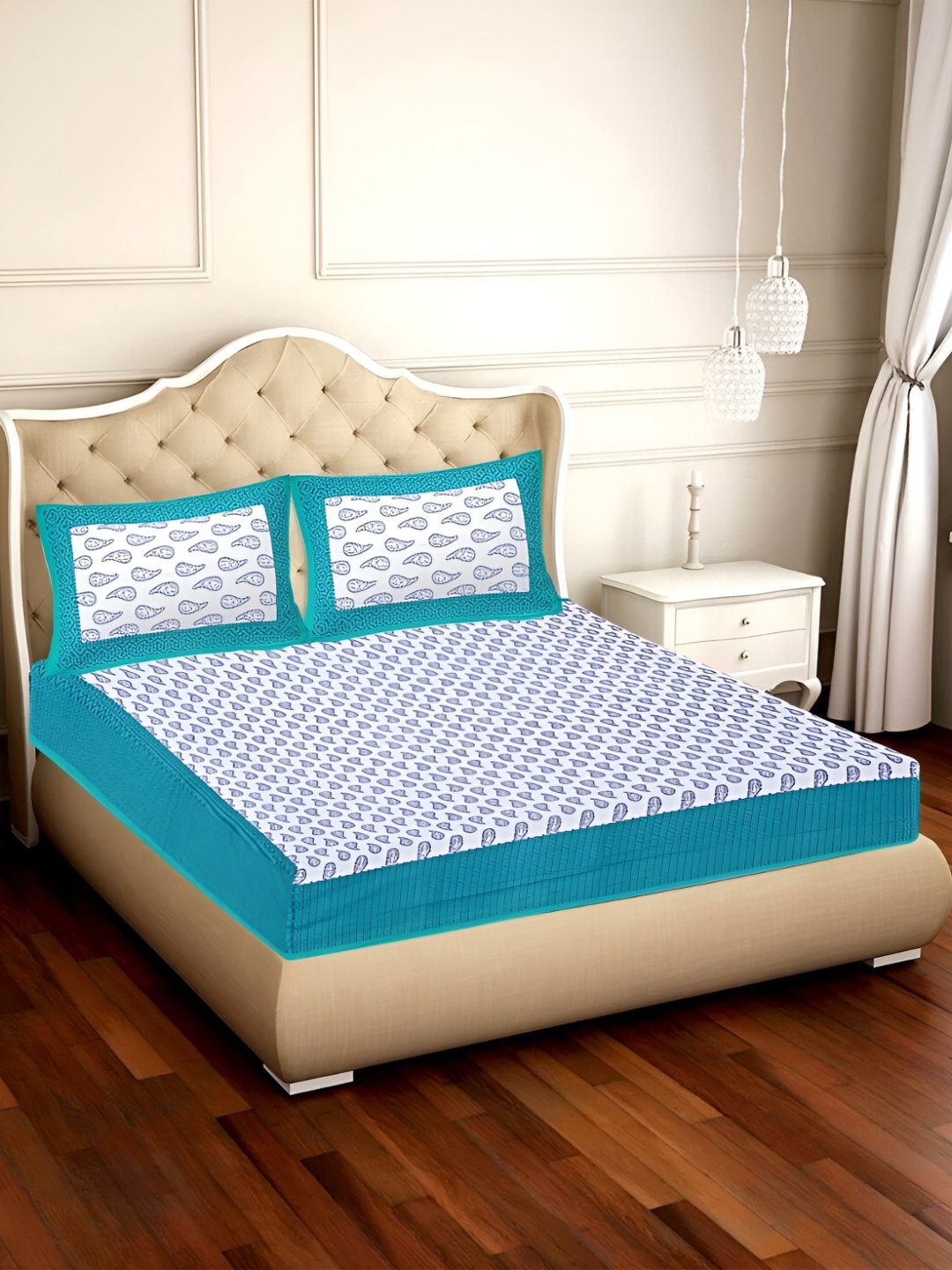 

UBANIA COLLECTION Turquoise Blue Printed Cotton 120 TC Queen Bedsheet with 2 Pillow Covers