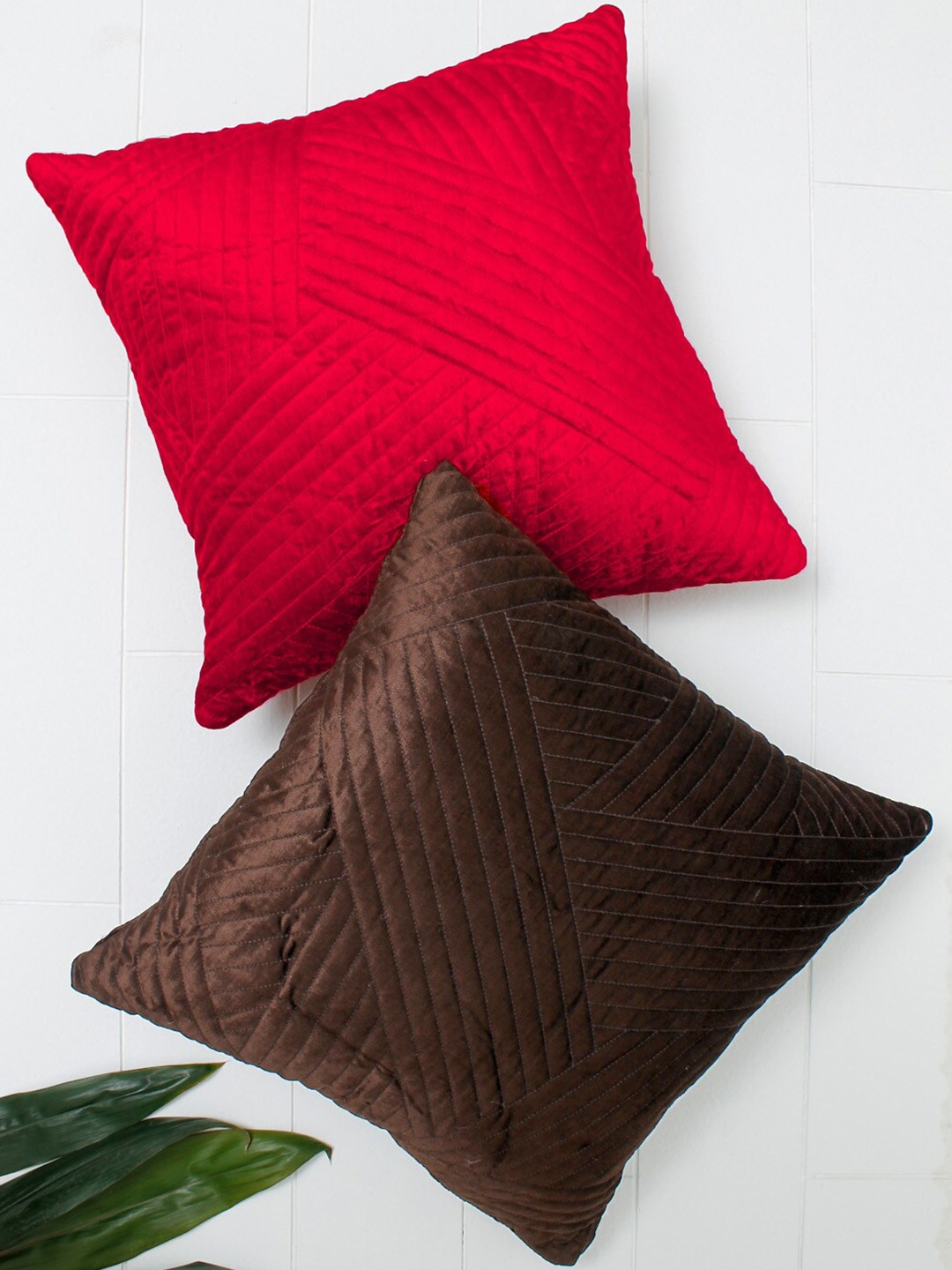 

AVI Living Brown & Red 2 Pieces Velvet Square Cushion Covers