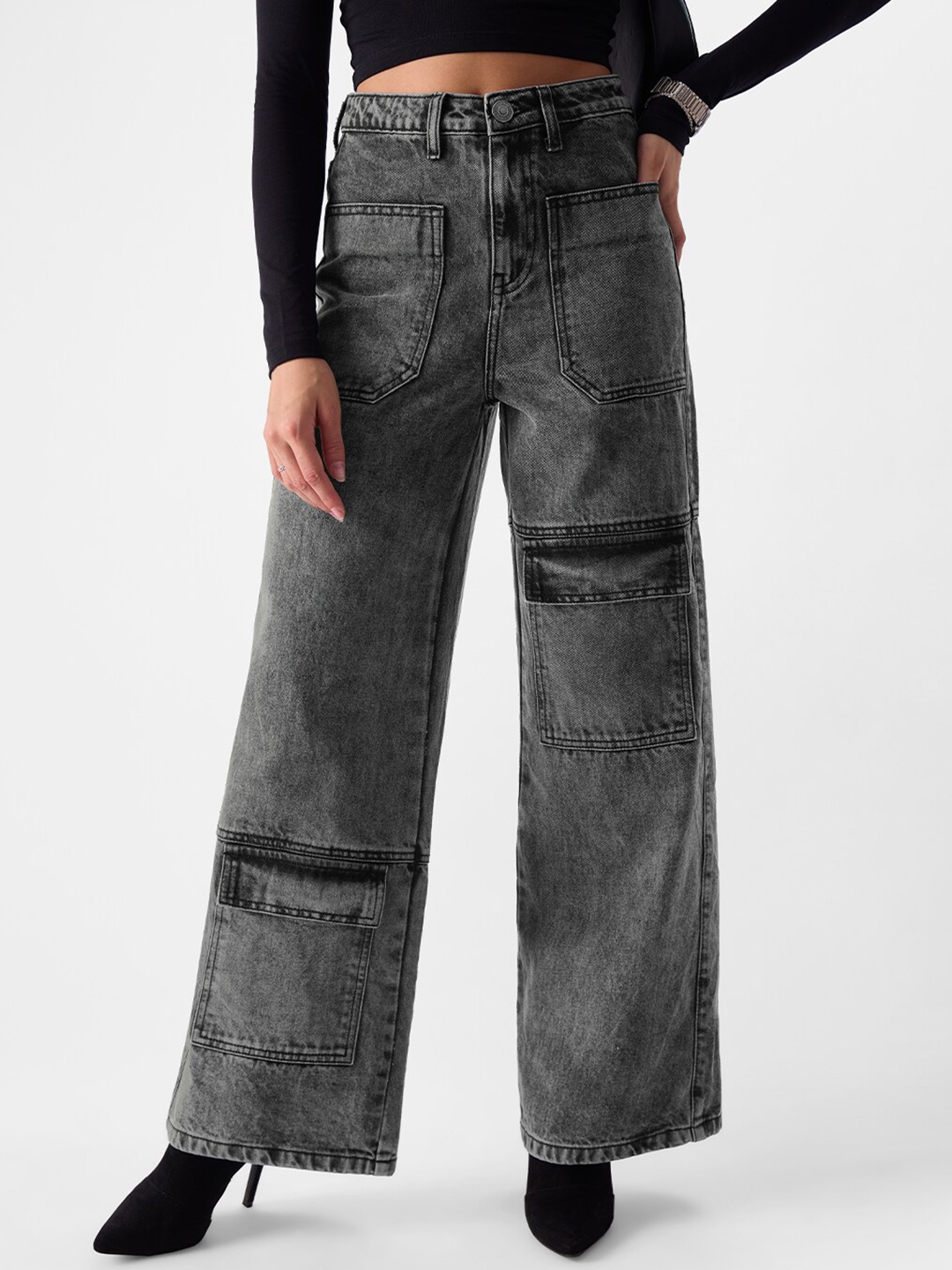 

The Souled Store Women Grey Wide Leg Light Fade Stretchable Cargo Jeans