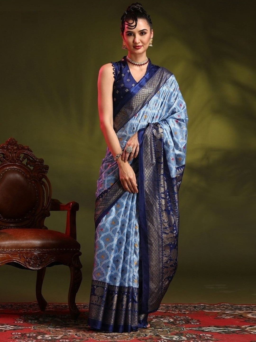 

nirja Fab Ethnic Motifs Foil Printed Bandhani Saree, Blue