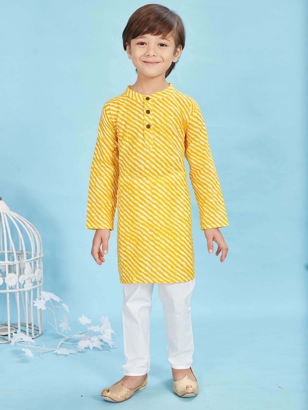 

Maaikid Boys Leheriya Printed Pure Cotton Straight Kurta With Pyjama, Mustard