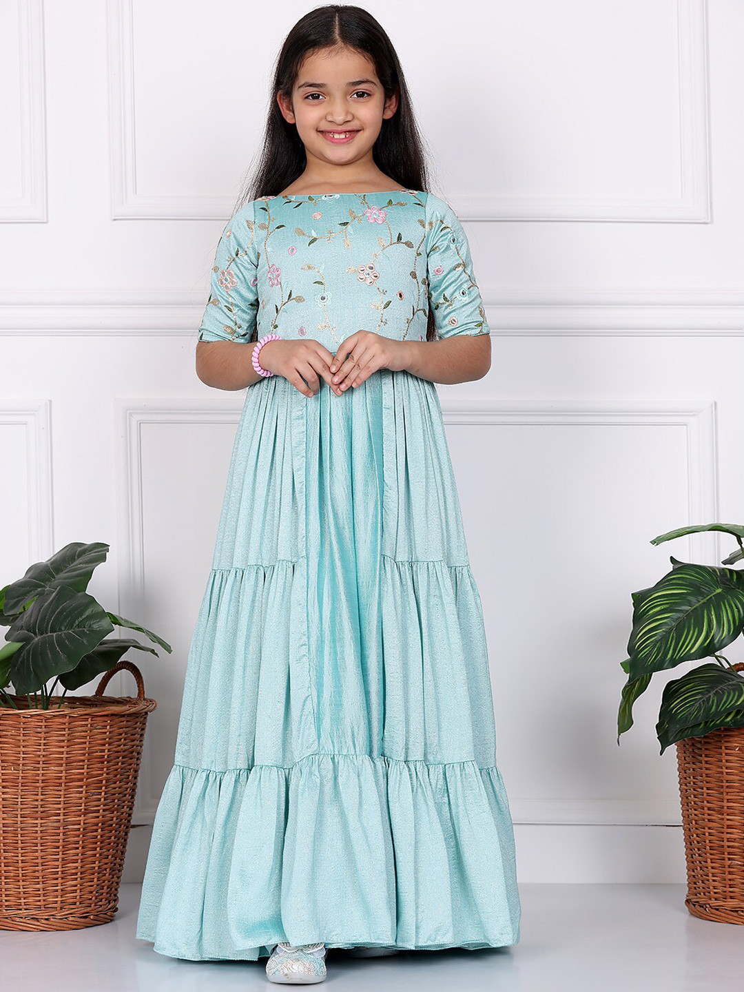 

Ethnovog Girls Floral Embellished Round Neck Maxi Dress, Green