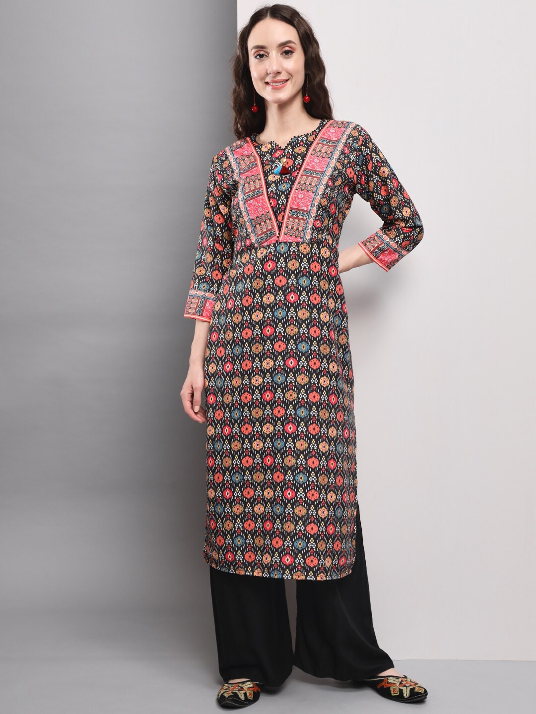 

AMRUTVARSHA CREATION Printed Geometric Straight Kurta, Black