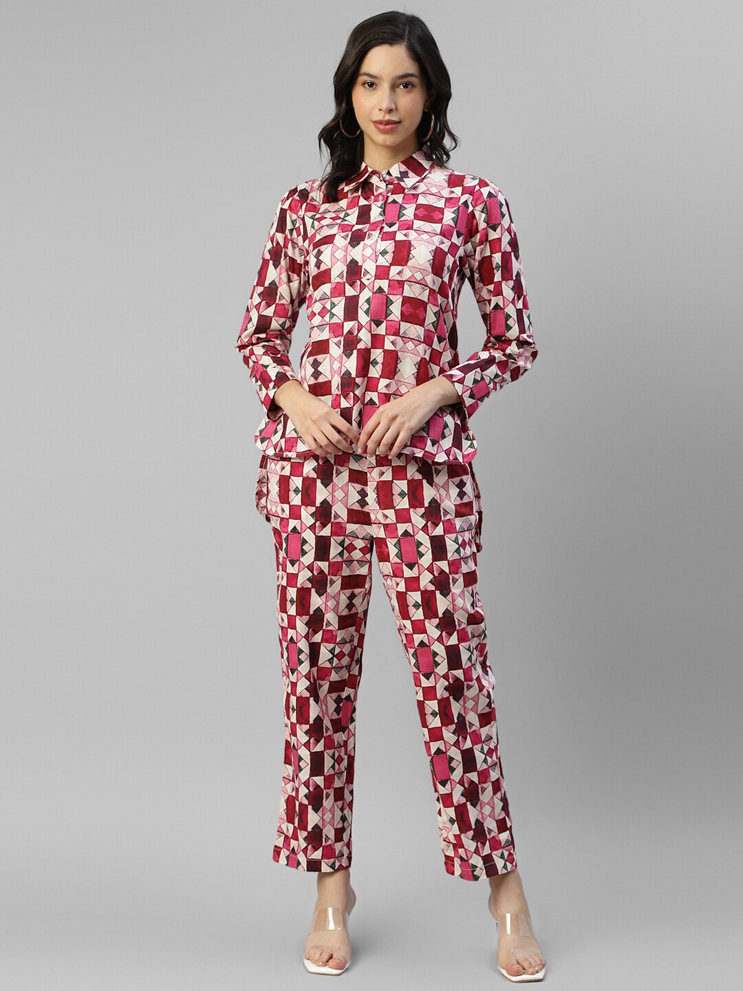 

DEEBACO Geometric Printed Shirt With Trousers, Pink