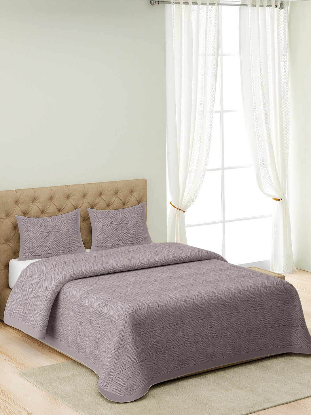

SWAYAM Purple 3 Pieces Textured Reversible Double Bed Cover & 2 Pillow Covers