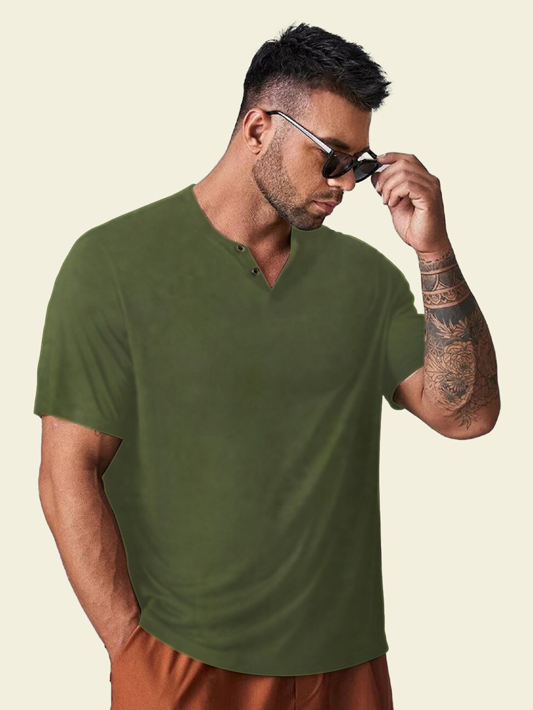 

BAESD Short Sleeves V-Neck T-shirt, Olive