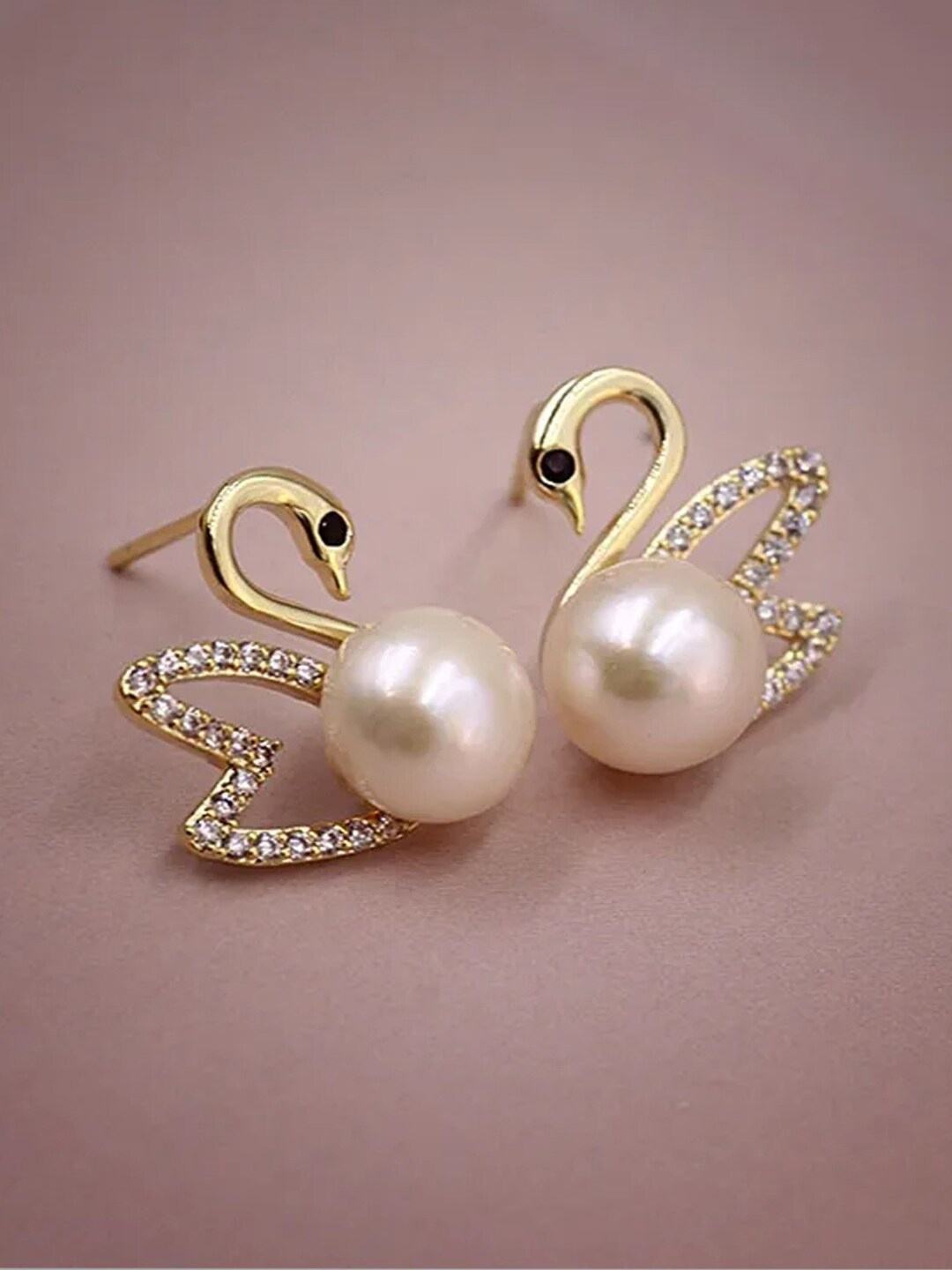 

FIMBUL Gold-Plated Artificial Stones and Beads Stud Earrings