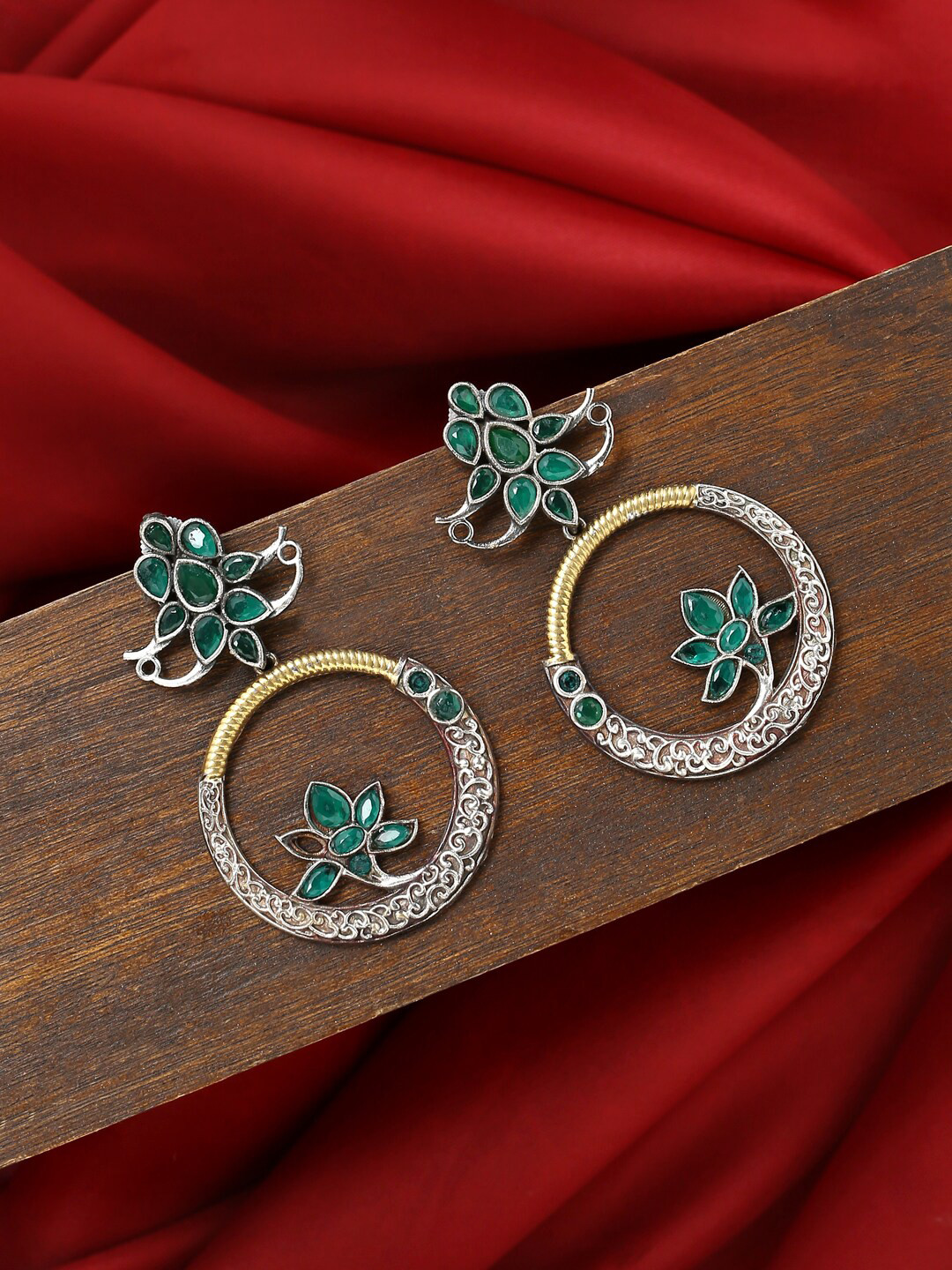 

VIRAASI Silver-Plated Contemporary Drop Earrings