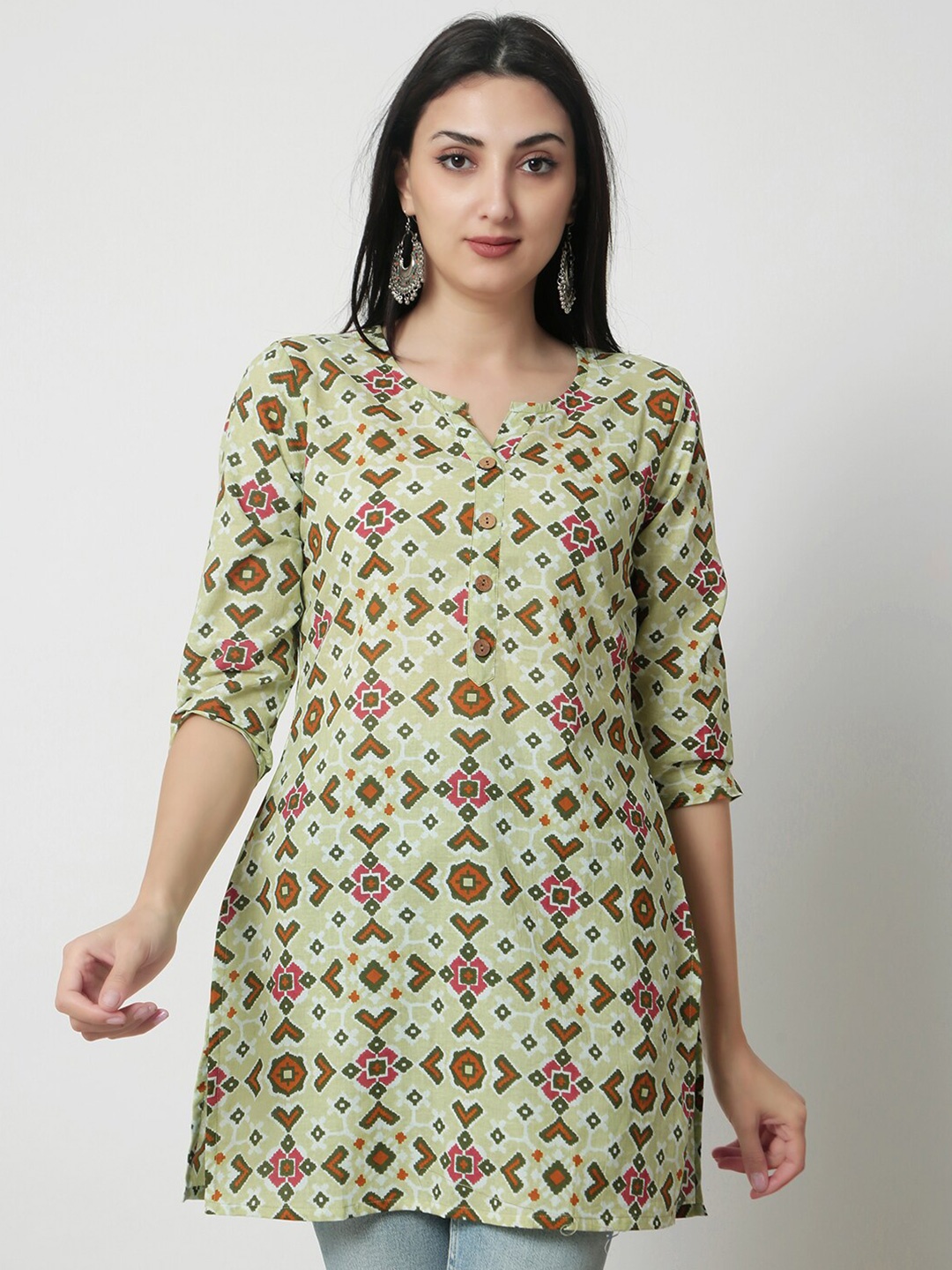 

KALINI Floral Printed Notched Neck Cotton Kurti, Green
