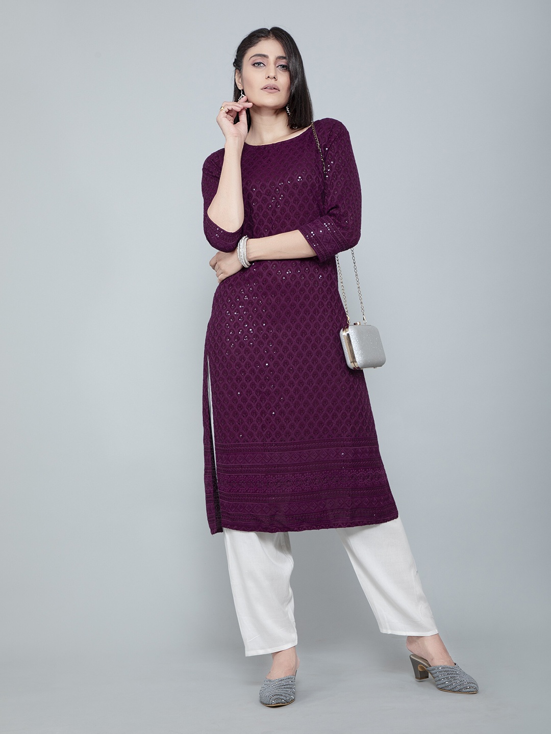 

AMRUTVARSHA CREATION Embroidered Sequinned Jacquard Straight Kurta, Purple