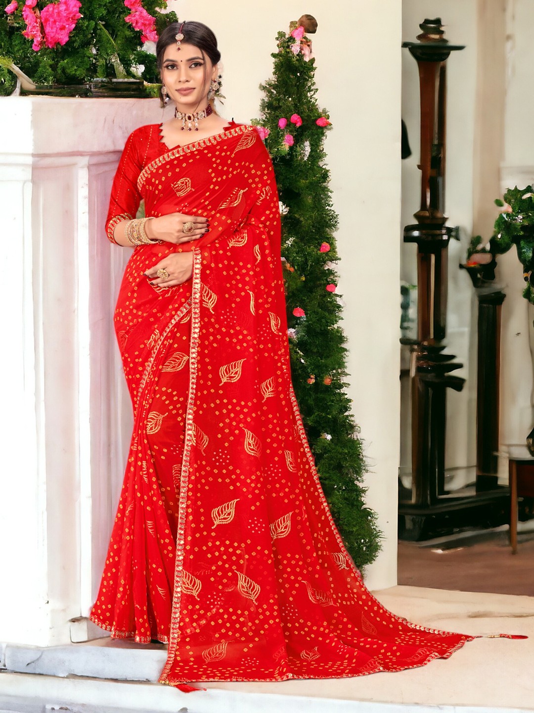 

DIVASTRI Embroidered Bandhani Saree, Red