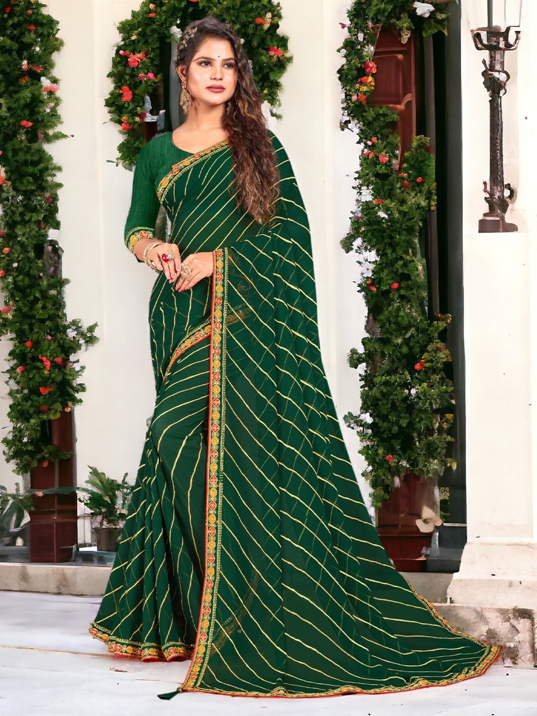 

DIVASTRI Pure Georgette Leheriya Saree, Green