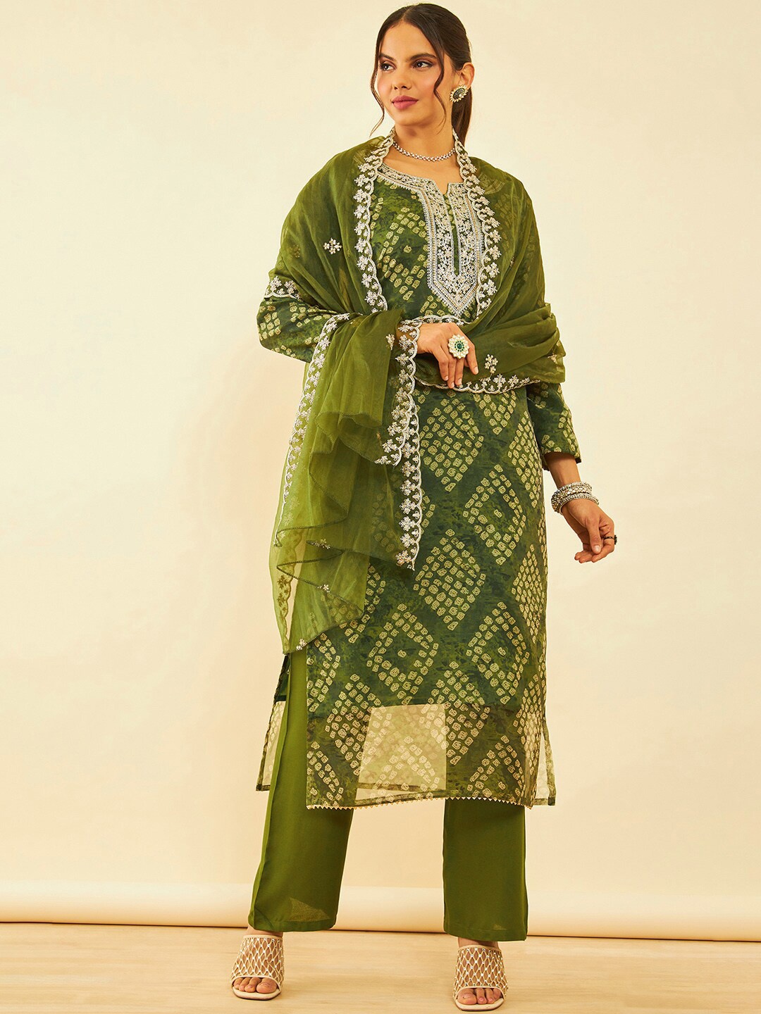 

Soch Olive Geometric Printed Sequined Organza Unstitched Dress Material