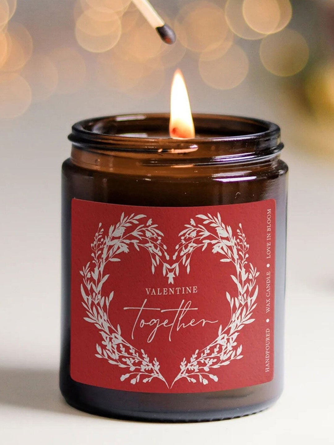

Aromatic Fables Hearts Grape Scented Jar Candle, White