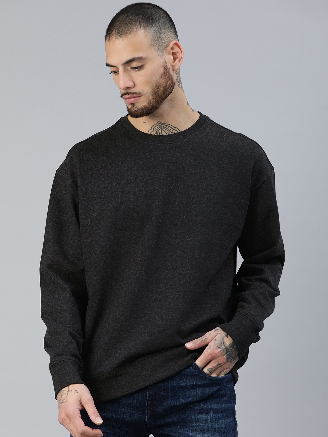 

Huetrap Men Solid Relaxed Fit Sweatshirt, Charcoal