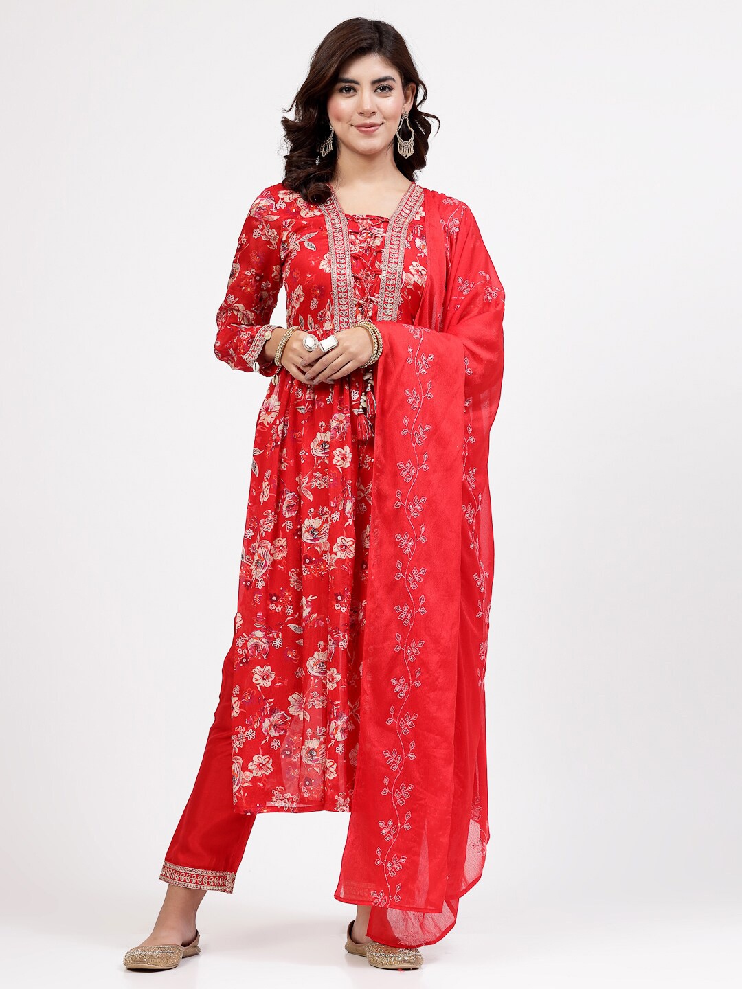 

YELLOW CLOUD Floral Embroidered Sequinned A Line Kurta with Trouser & Dupatta, Red