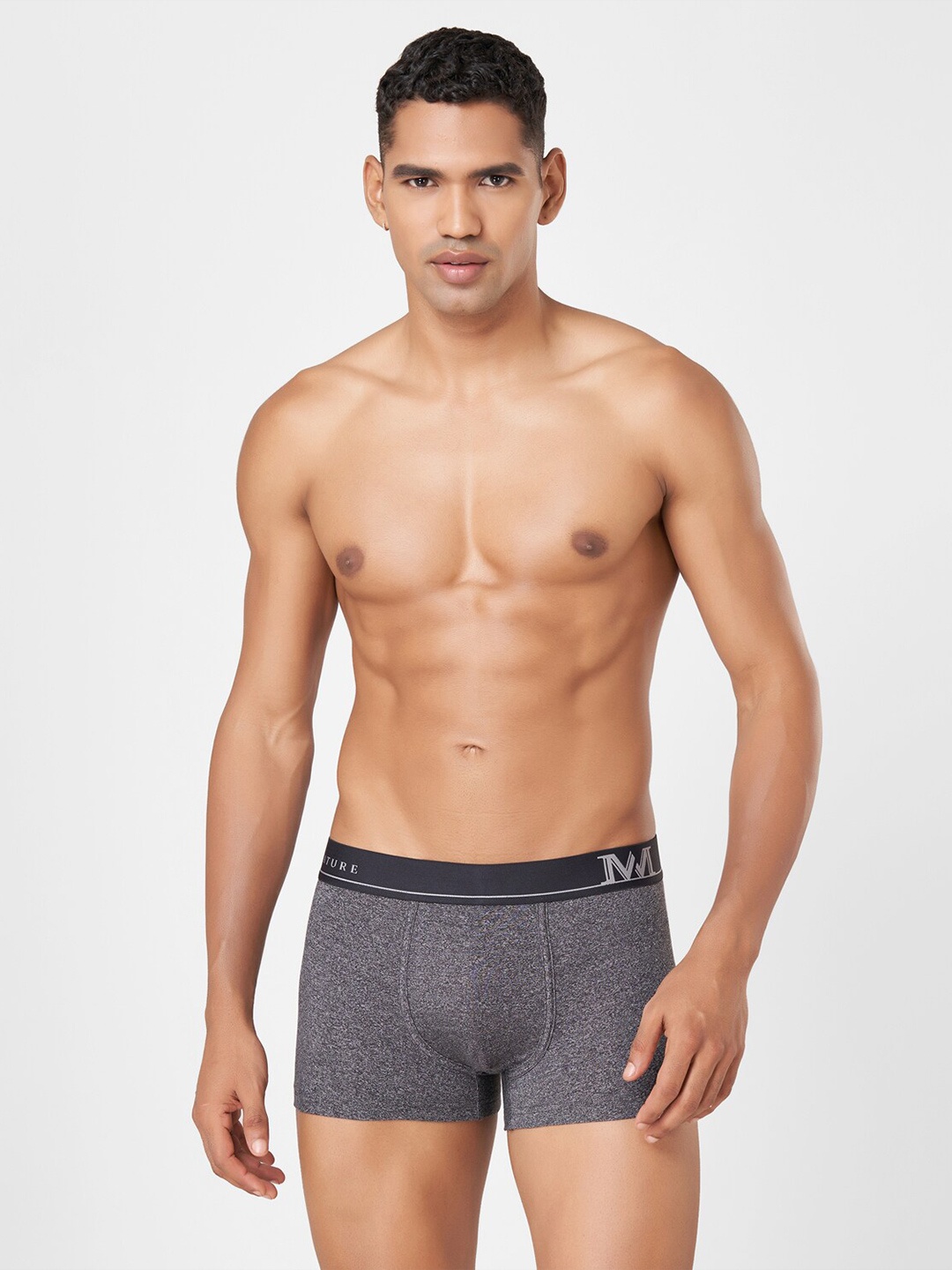 

Macroman M-Series Luxuriously Soft Feel Trunk 8903978391380, Grey