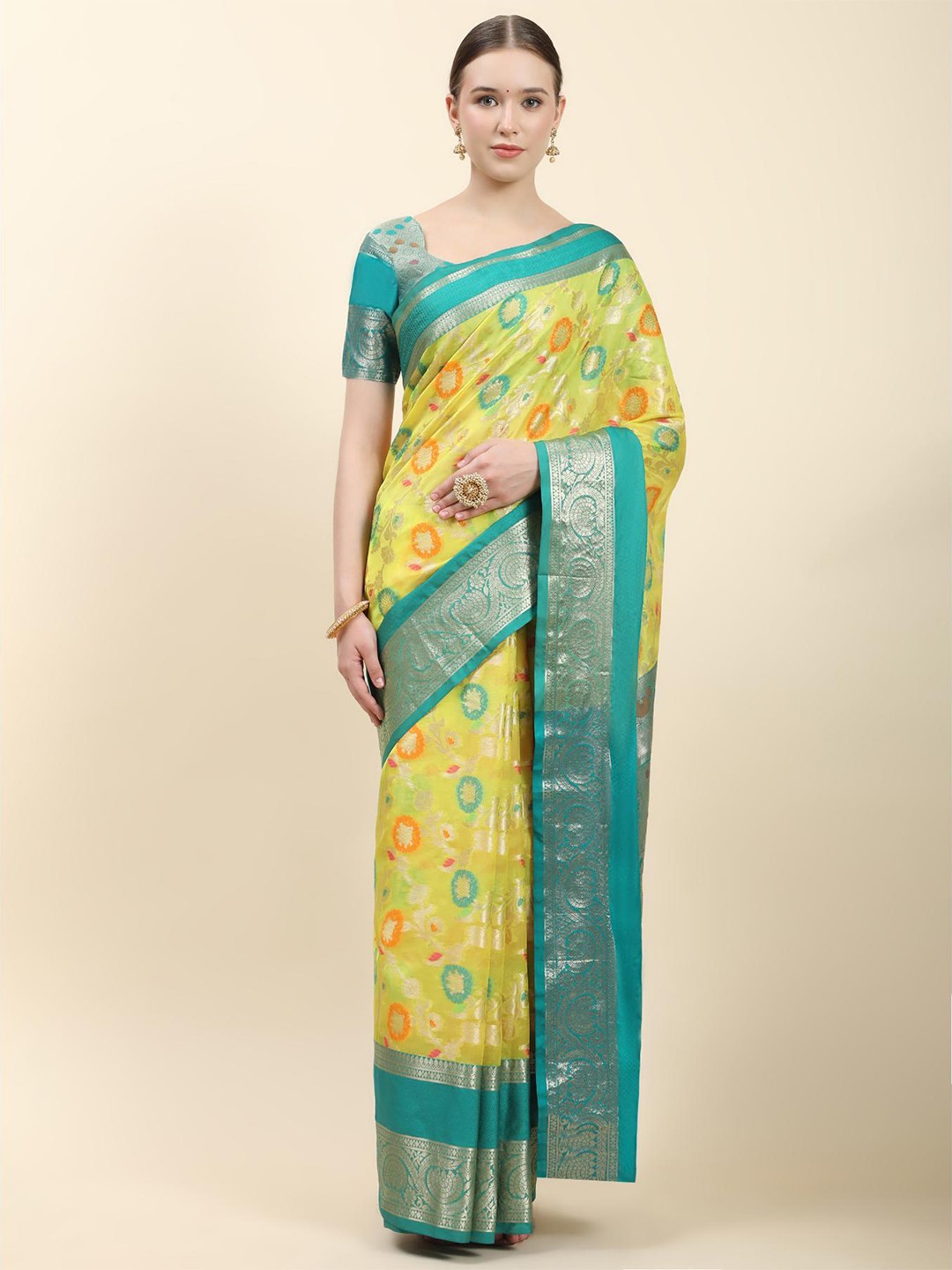

Spetila Floral Woven Design Zari Pure Silk Kanjeevaram Saree, Yellow