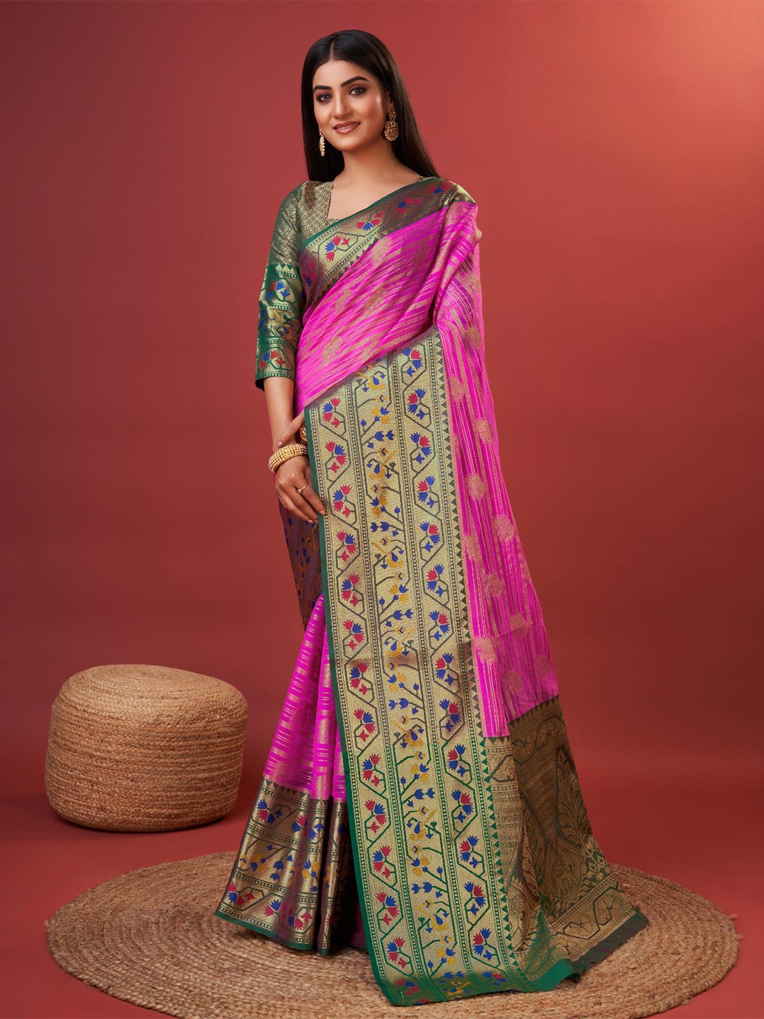 

Spetila Striped Woven Design Zari Pure Silk Kanjeevaram Saree, Pink