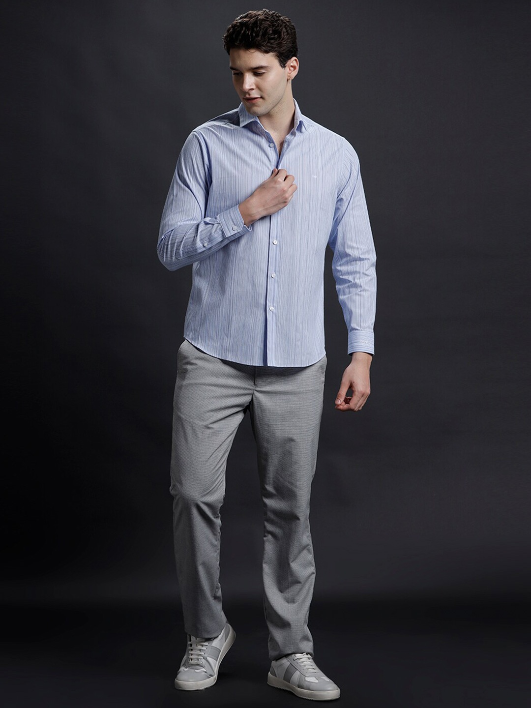 

Aldeno Spread Collar Regular Fit Cotton Comfort Striped Formal Shirt, Blue