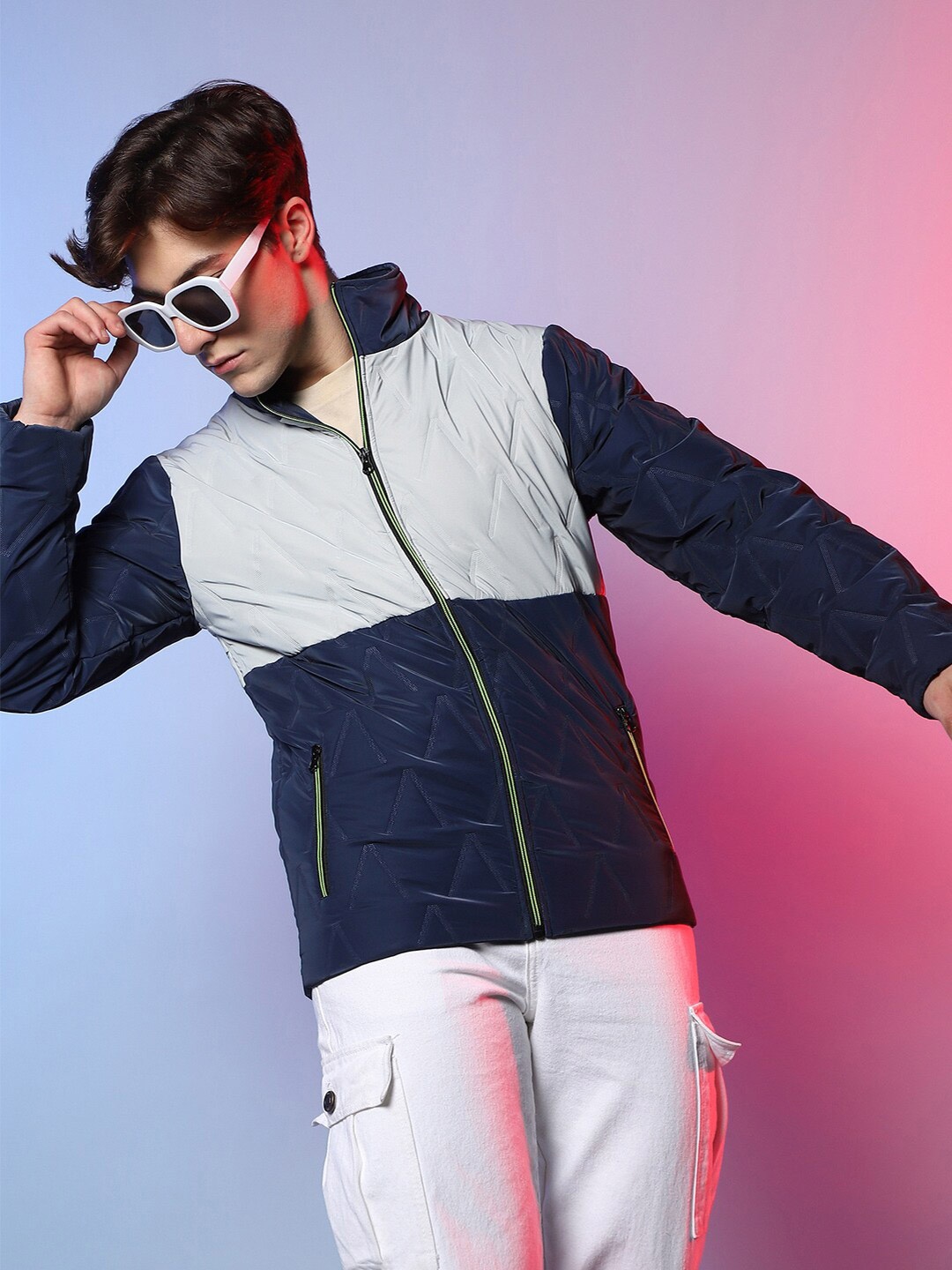 

Campus Sutra Colourblocked Windcheater Puffer Jacket, Navy blue