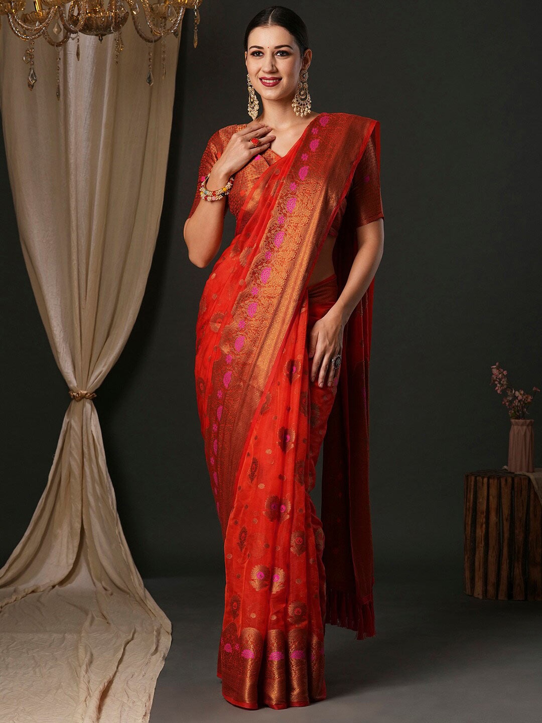 

Anouk Ethnic Motifs Woven Design Banarasi Zari Saree, Red