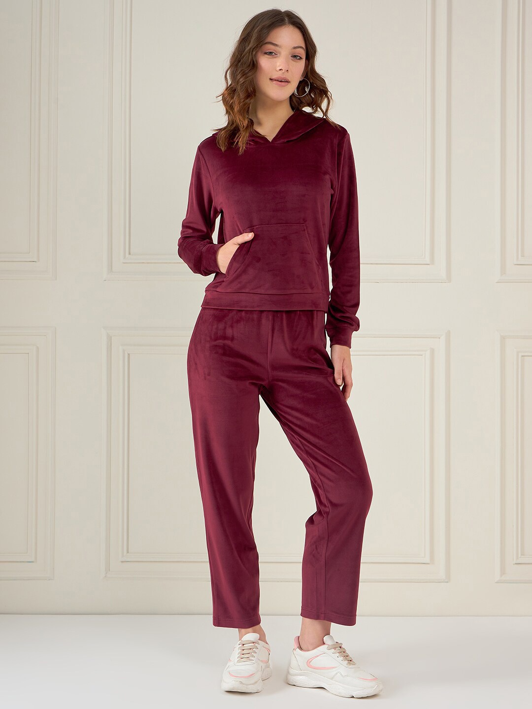 

DressBerry Burgundy Hooded Sweatshirt With Trouser