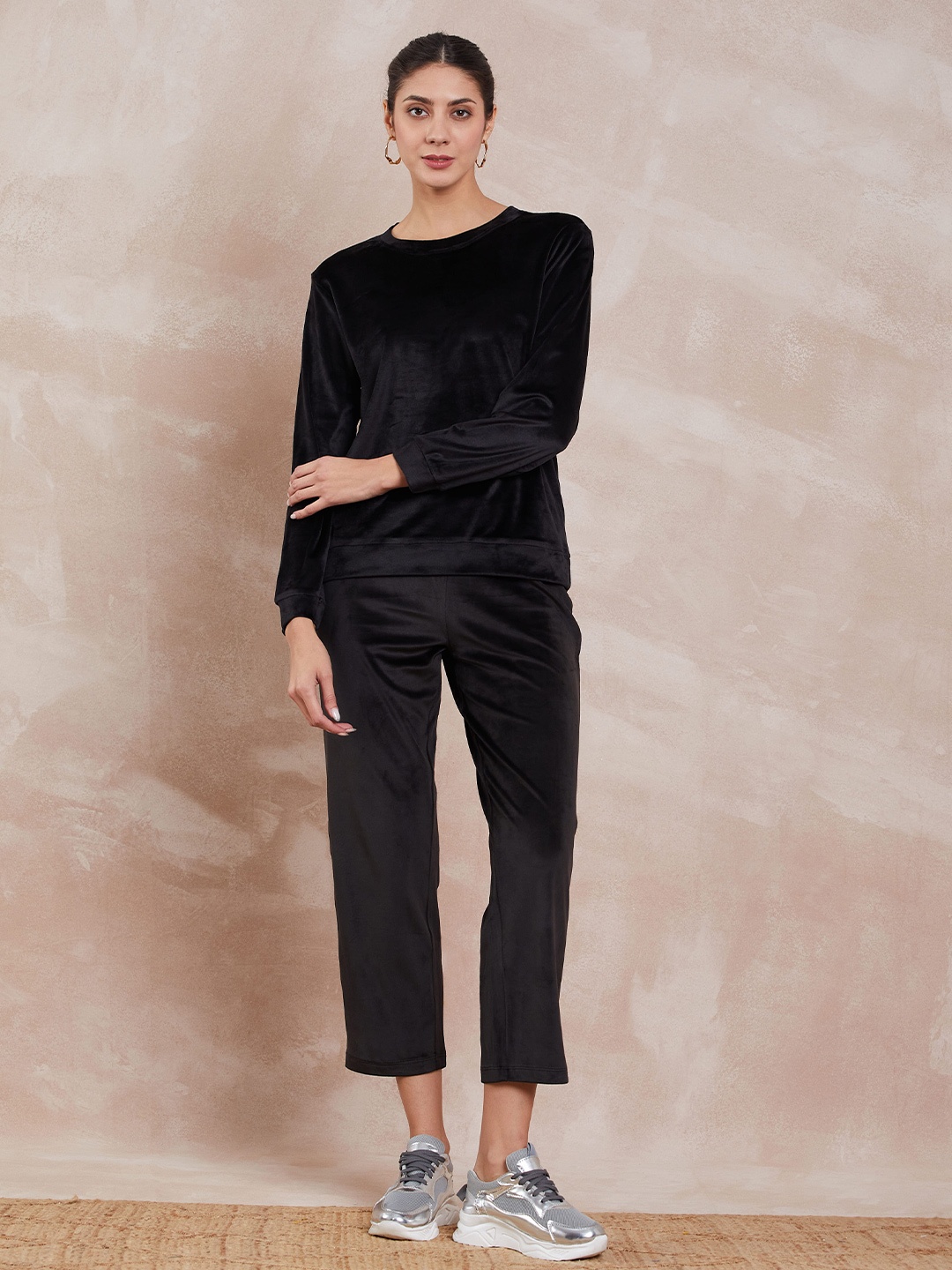 

DressBerry Black Velvet T-Shirt With Flared Trouser Co-Ords
