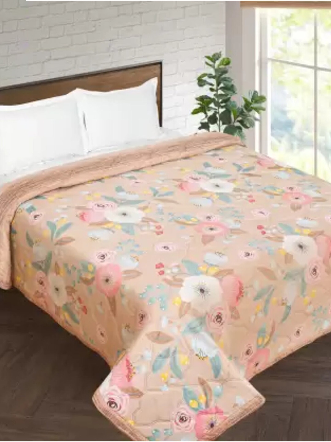 

Signature Multicoloured Floral Microfiber Mild Winter Double Bed Comforter, Beige