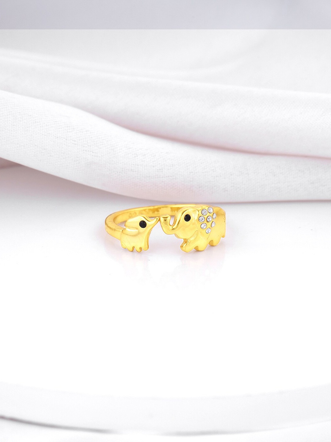 

GIVA Sterling Silver Gold Plated Finger Ring