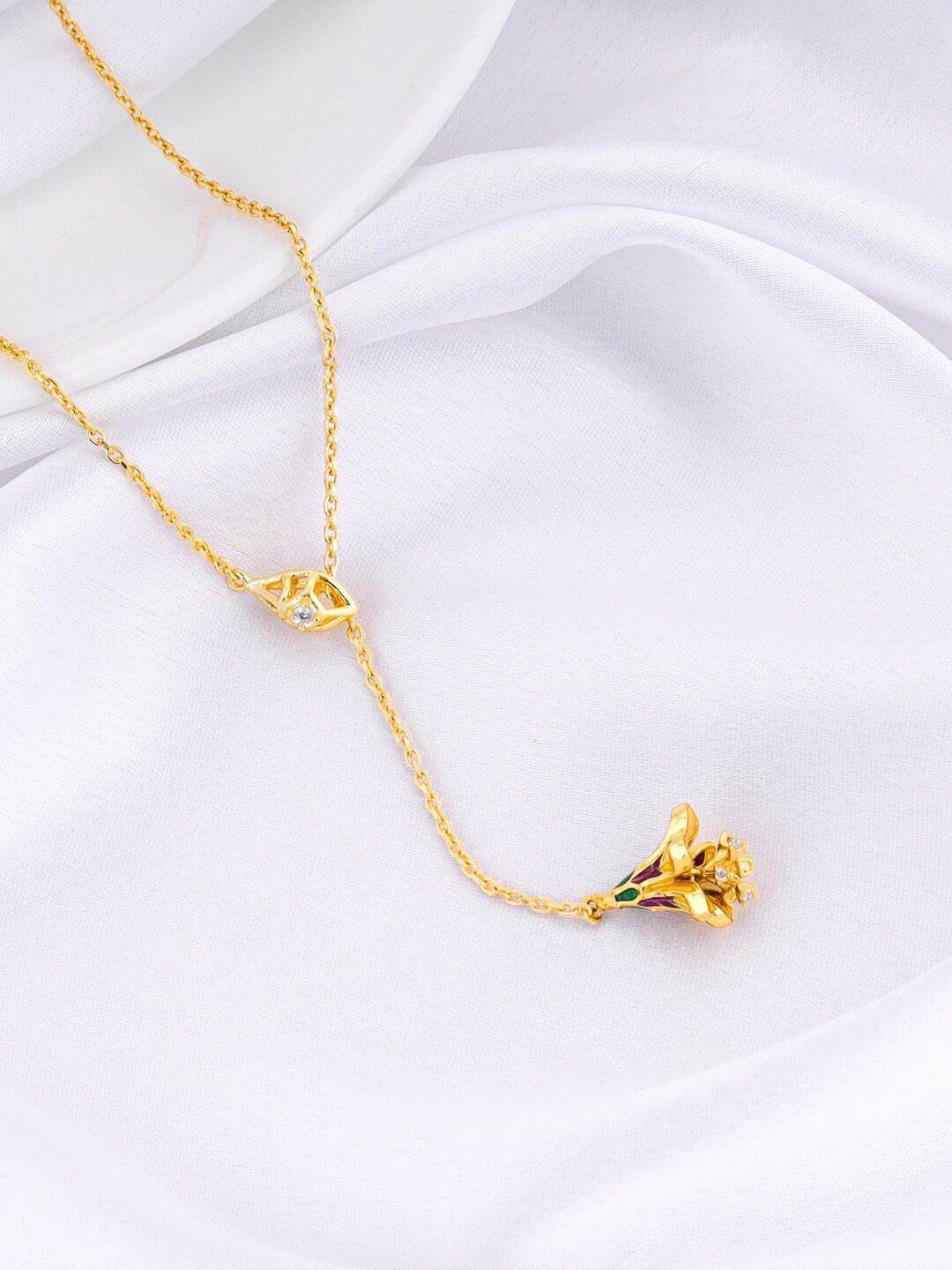 

GIVA Gold-Plated Necklace