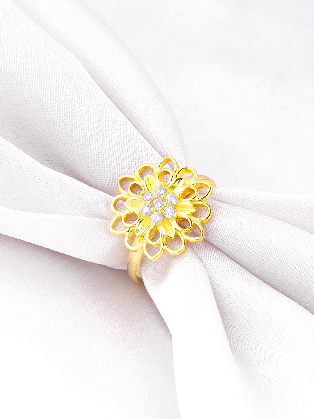 

GIVA 925 Sterling Silver Gold-Plated Stone-Studded Finger Ring